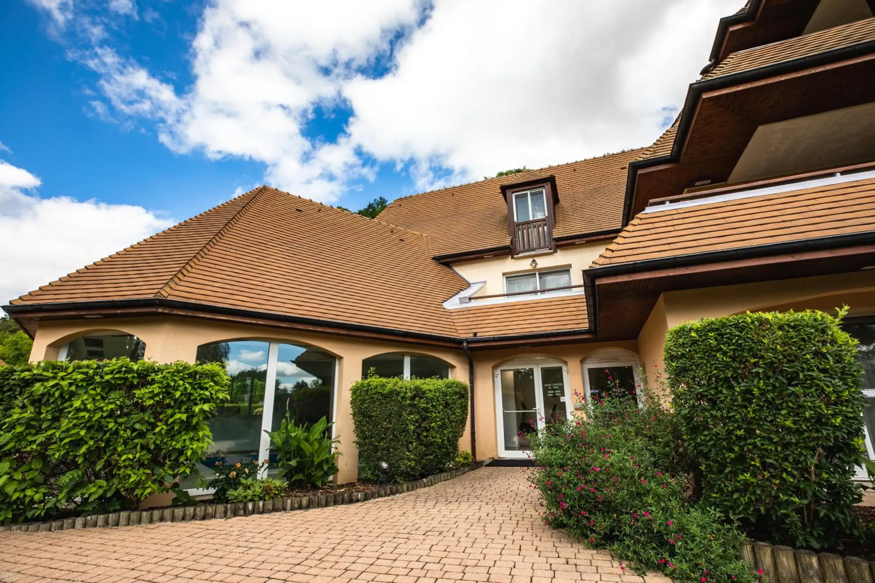 Property building in Club Wyndham Normandy Property building in Club Wyndham Normandy