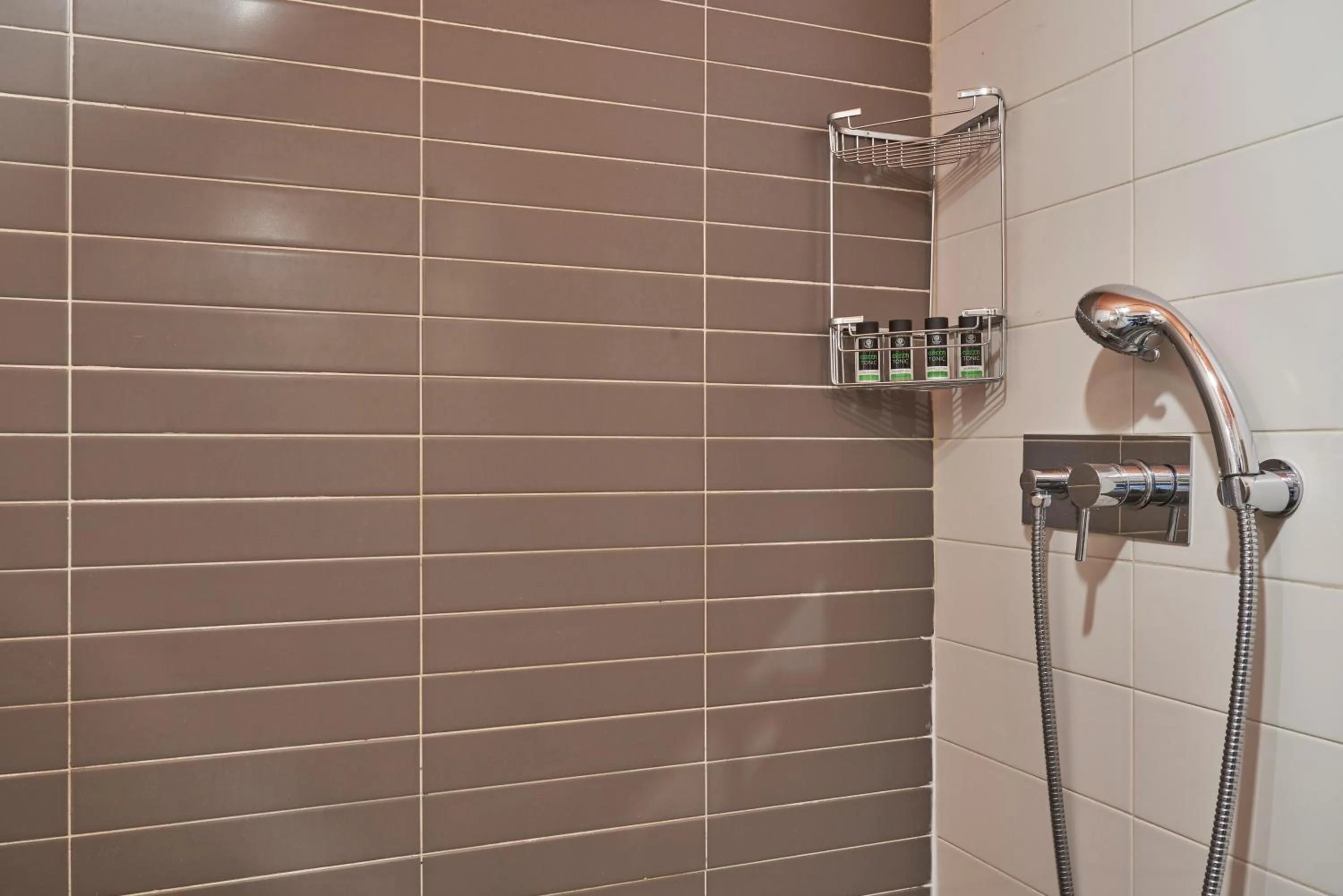 Bathroom in Contemporary & Comfy Apt next to Acropolis Museum