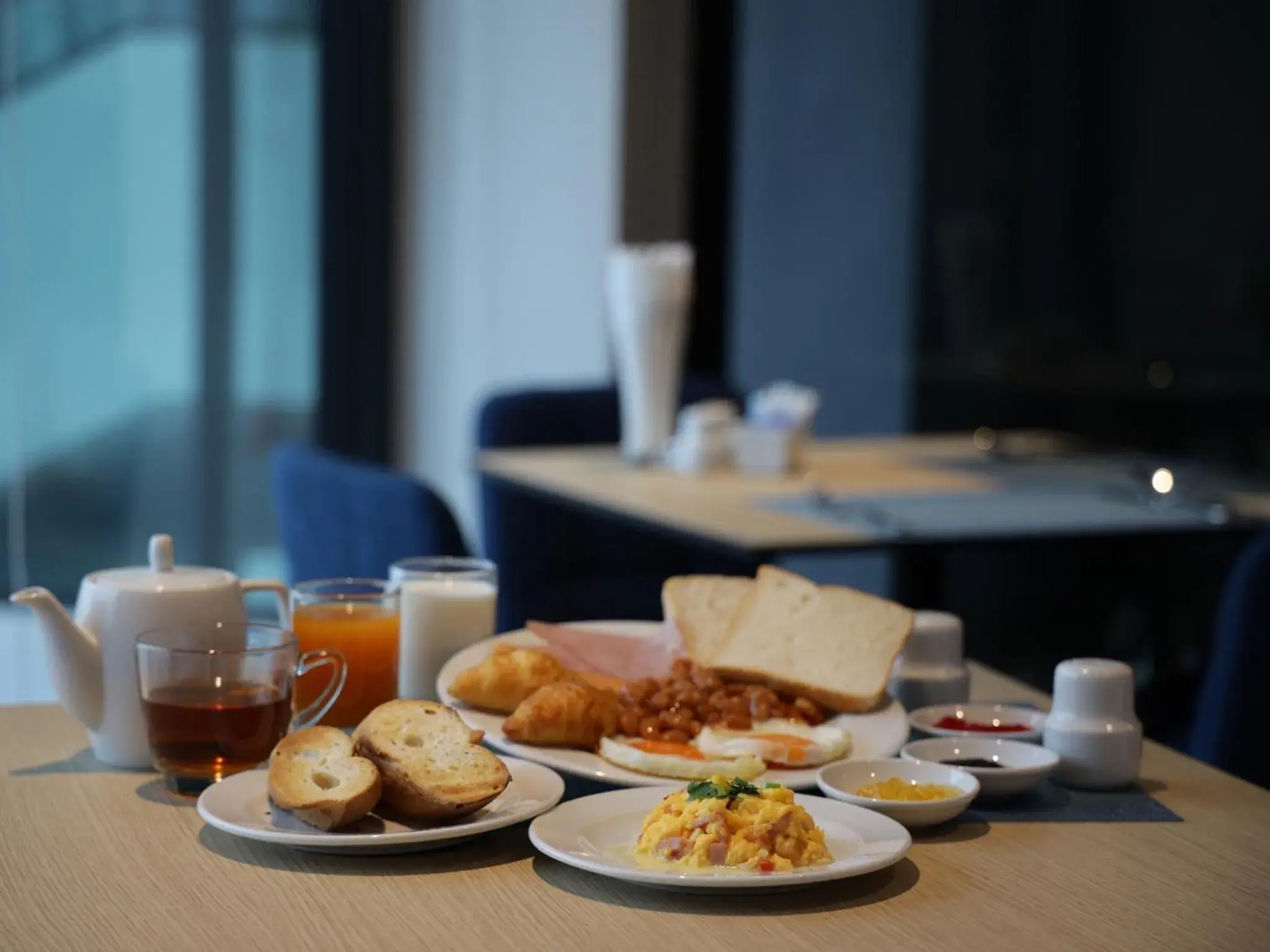 Restaurant/places to eat in Fortune Saeng Chan Beach Hotel Rayong - SHA Plus Restaurant/places to eat in Fortune Saeng Chan Beach Hotel Rayong - SHA Plus