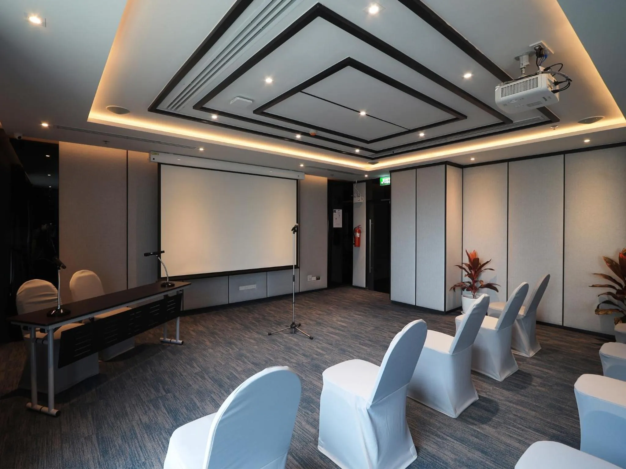 Activities in Fortune Saeng Chan Beach Hotel Rayong - SHA Plus