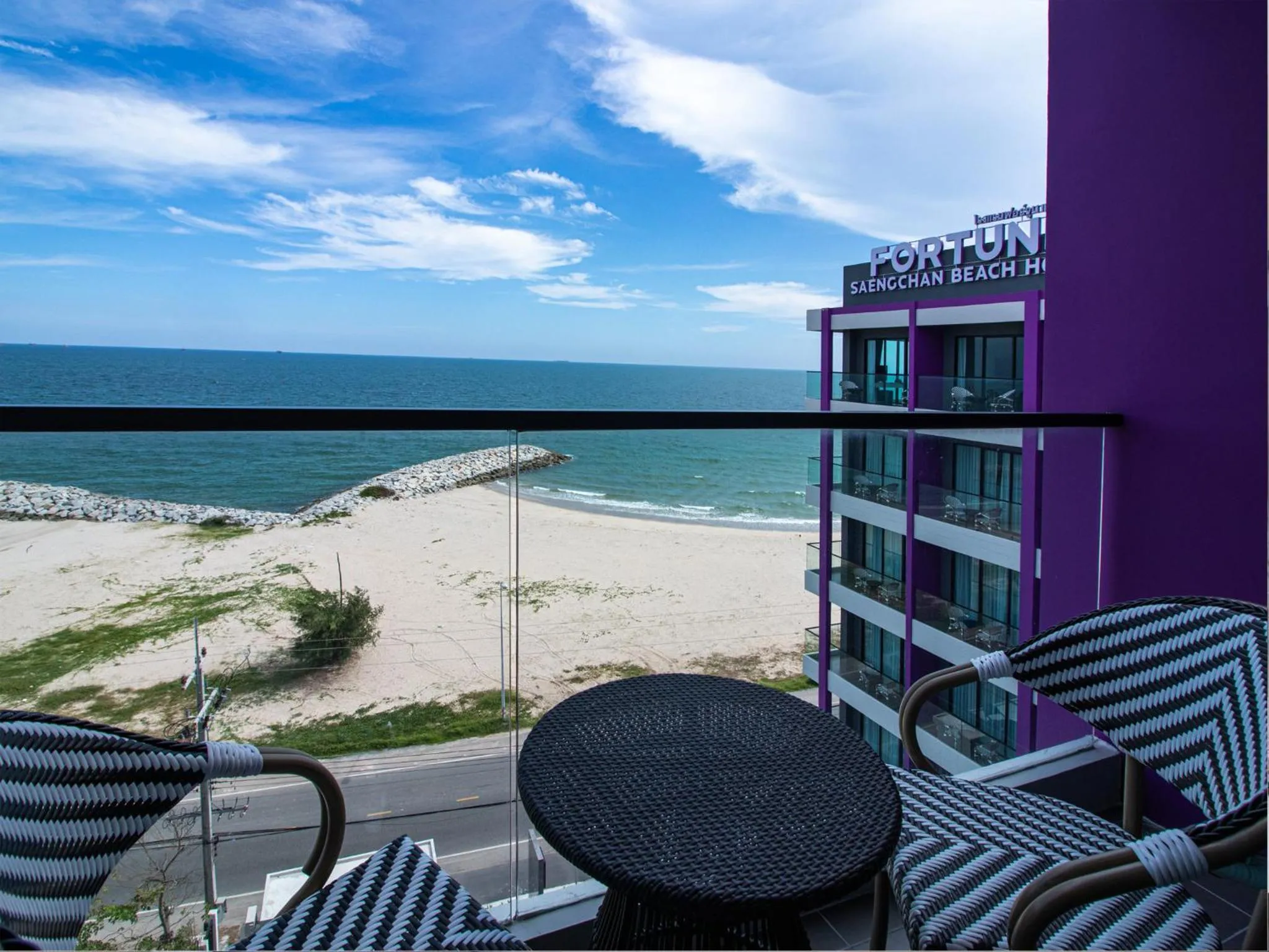 Balcony/Terrace in Fortune Saeng Chan Beach Hotel Rayong - SHA Plus