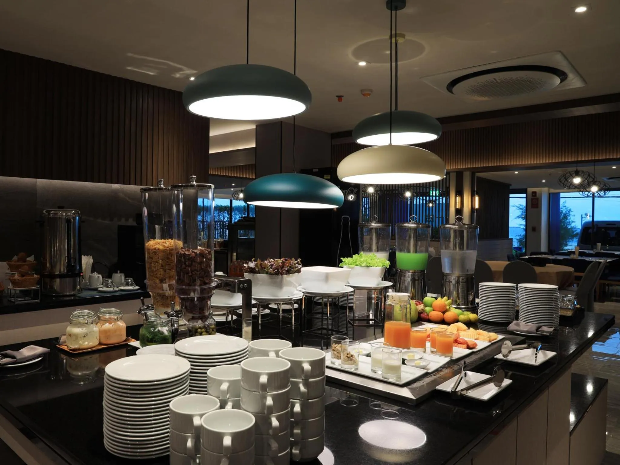 Restaurant/places to eat in Fortune Saeng Chan Beach Hotel Rayong - SHA Plus