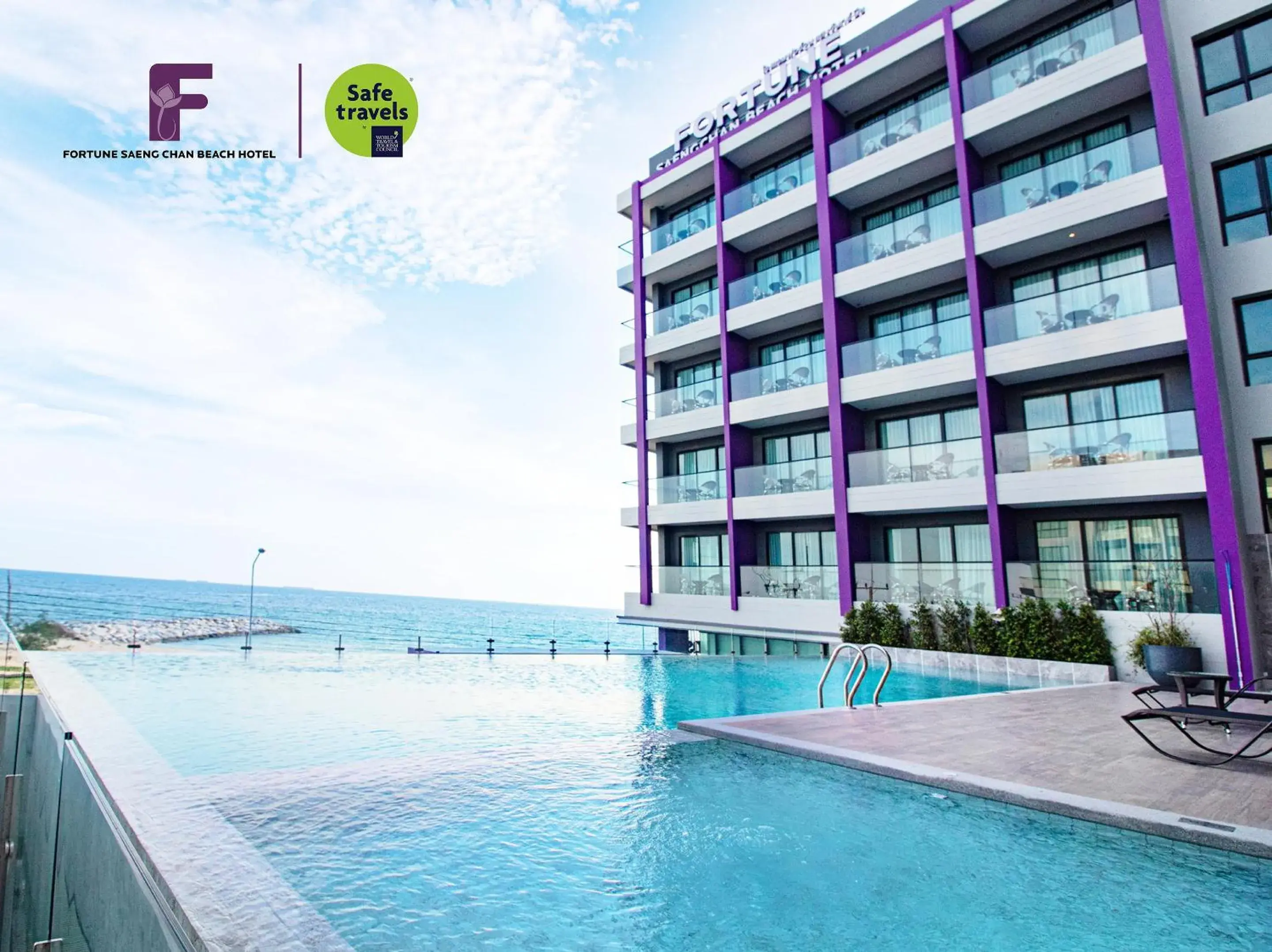 Sea view in Fortune Saeng Chan Beach Hotel Rayong - SHA Plus Sea view in Fortune Saeng Chan Beach Hotel Rayong - SHA Plus