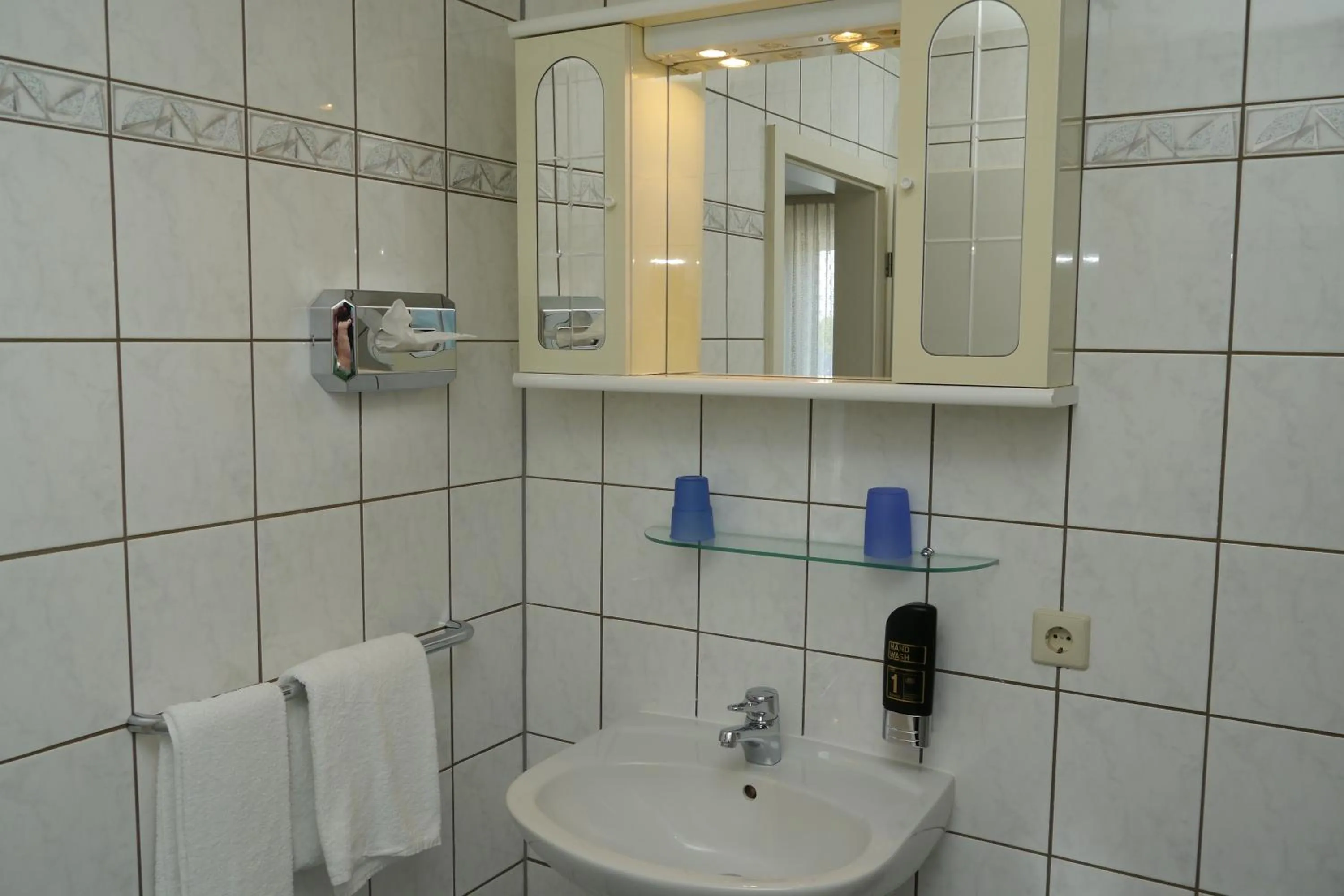 Bathroom in Erbenholz Hotel