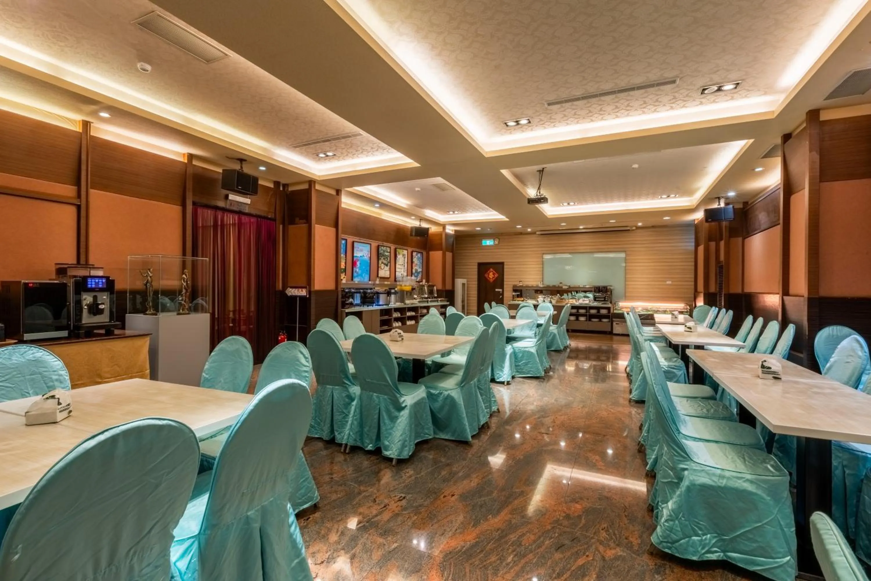 Restaurant/places to eat in Fu Hsiang Hotel