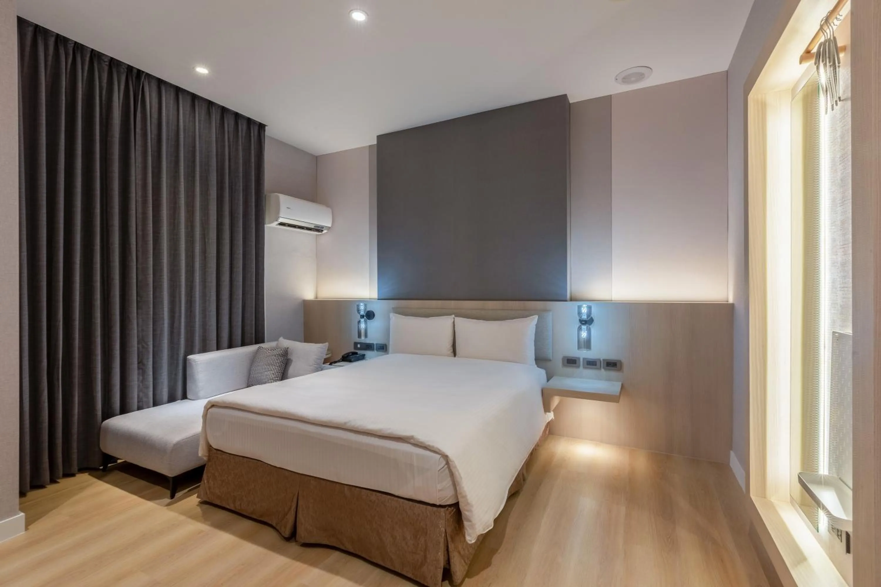 Bed in Fu Hsiang Hotel