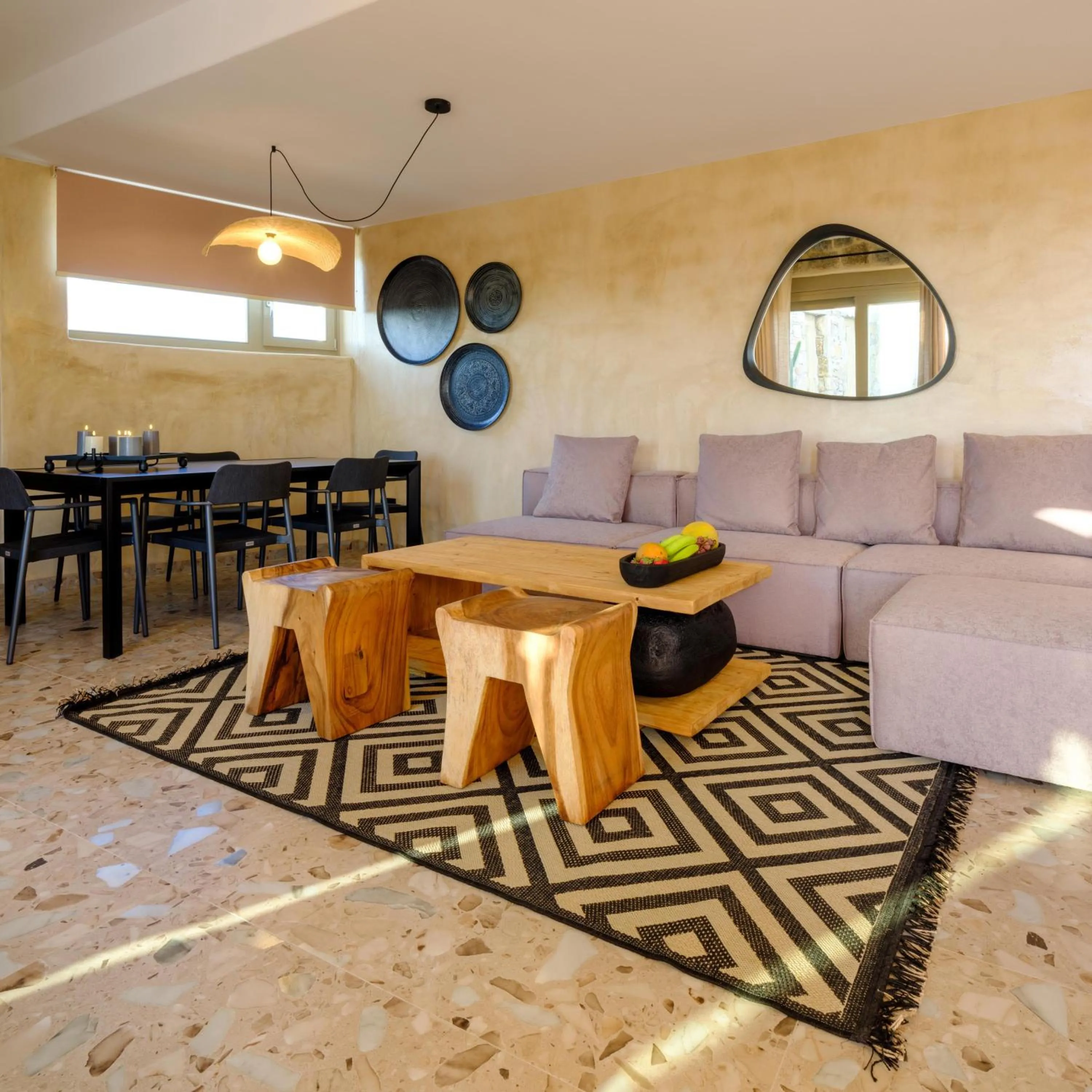 Decorative detail in Vrachos Suites Mykonos