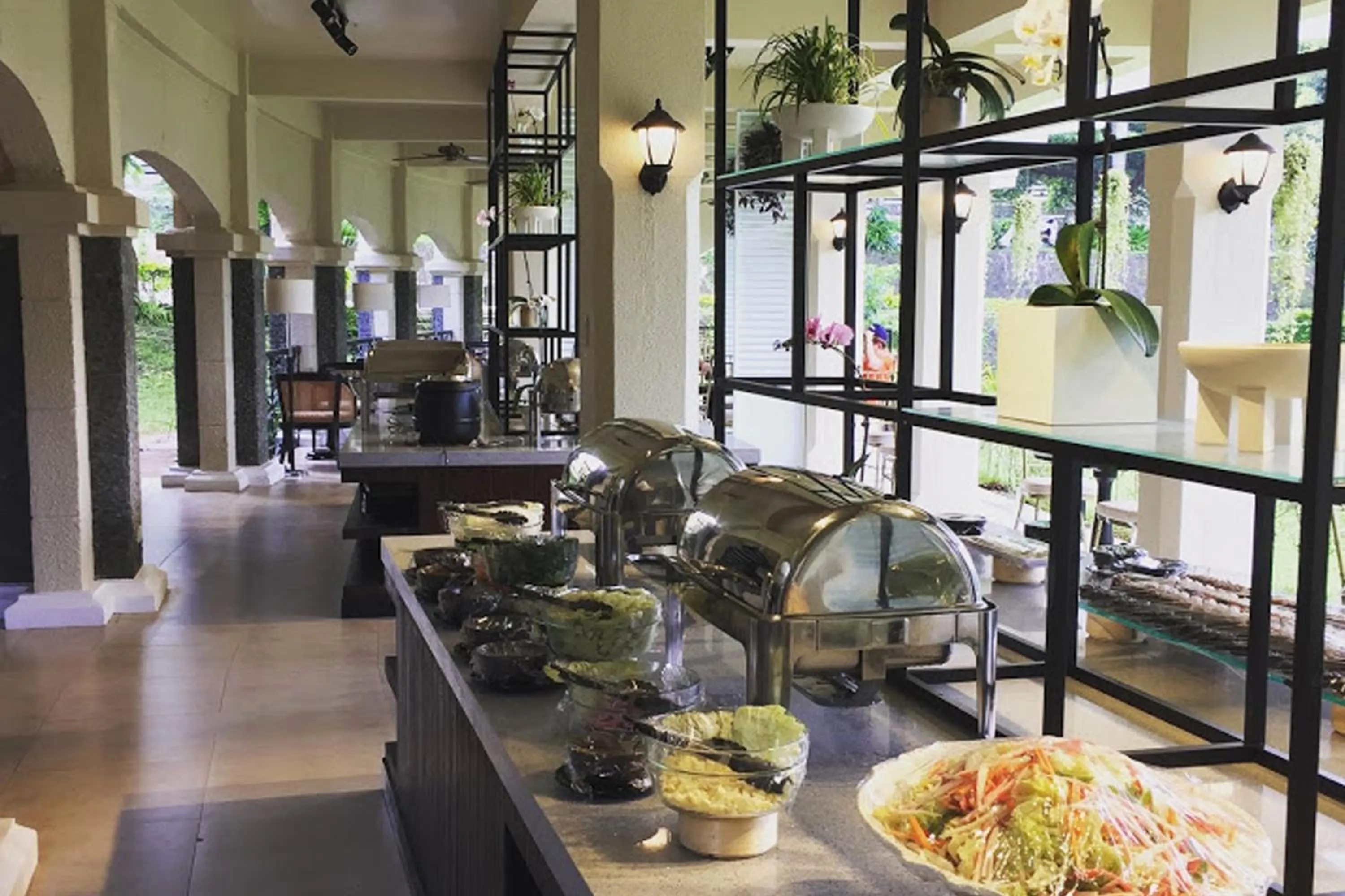 Restaurant/places to eat in Forest Crest Nature Hotel and Resort Powered by ASTON