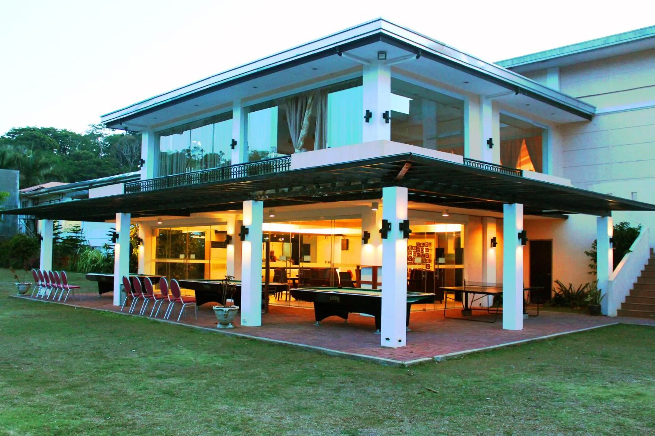 Restaurant/places to eat in Forest Crest Nature Hotel and Resort Powered by ASTON