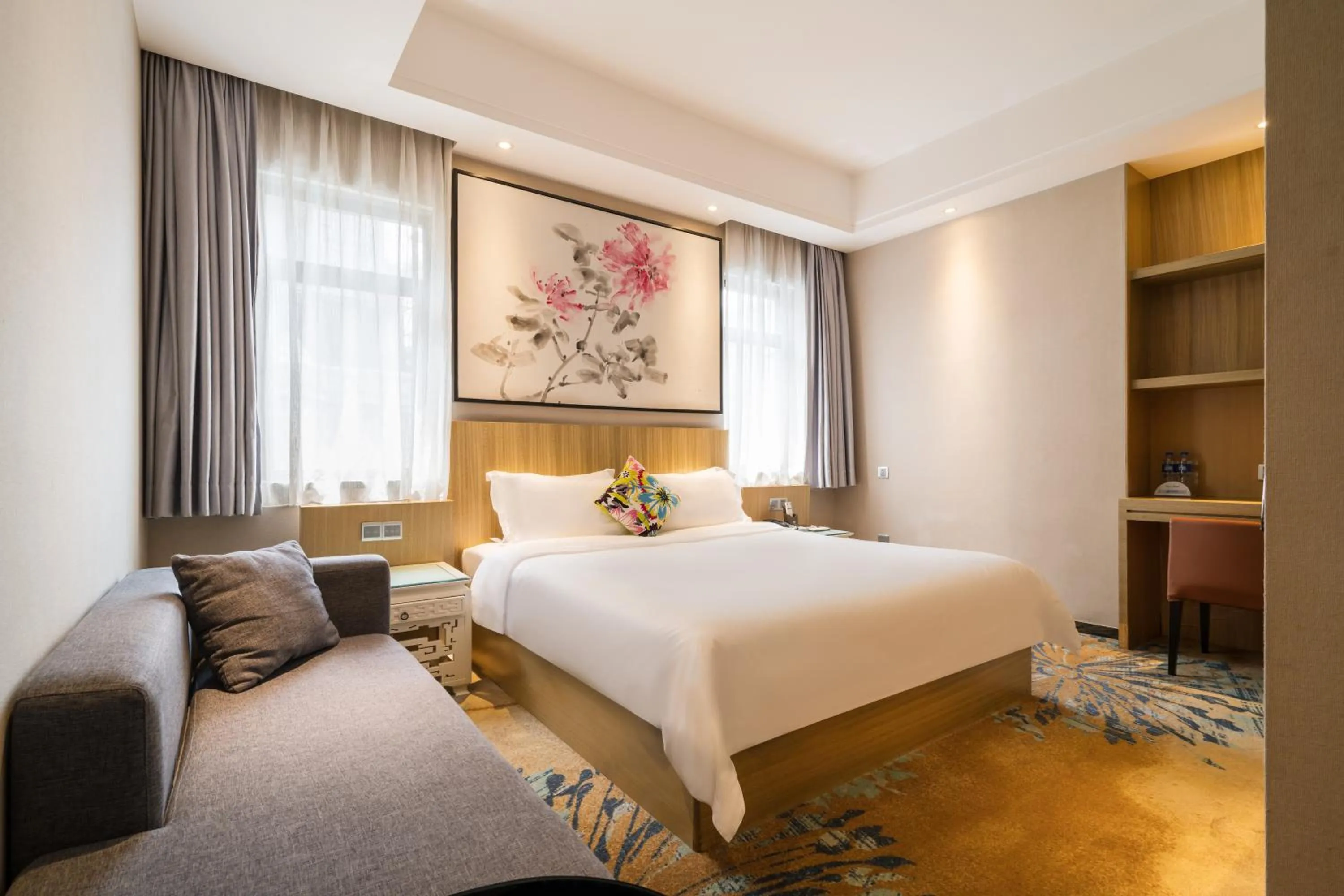 Photo of the whole room, Bed in Paco Hotel Tаojin Metro Guangzhou