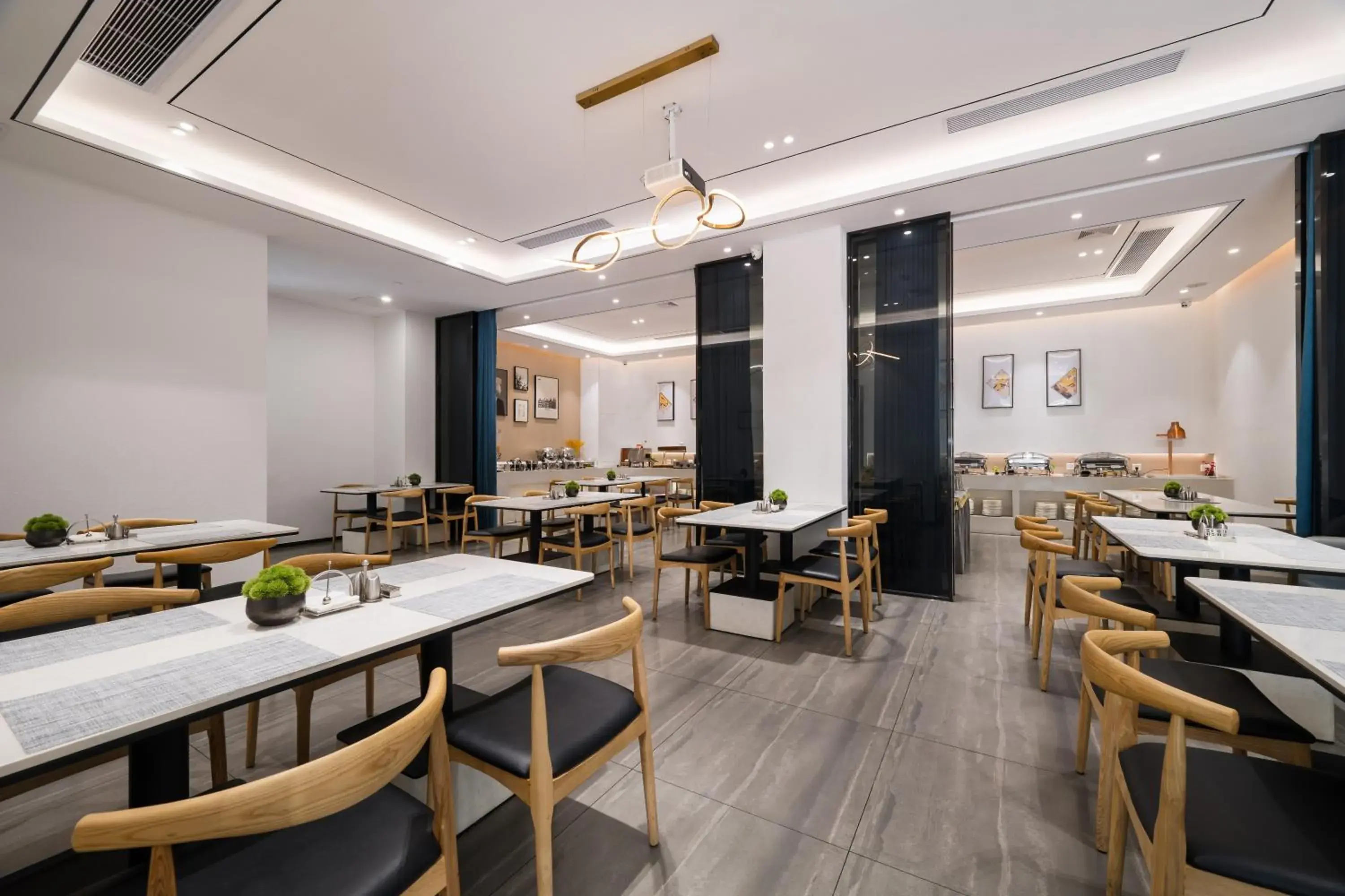 Restaurant/places to eat in Paco Hotel Tаojin Metro Guangzhou - Free Shuttle Bus For Canton Fair Restaurant/places to eat in Paco Hotel Tаojin Metro Guangzhou - Free Shuttle Bus For Canton Fair