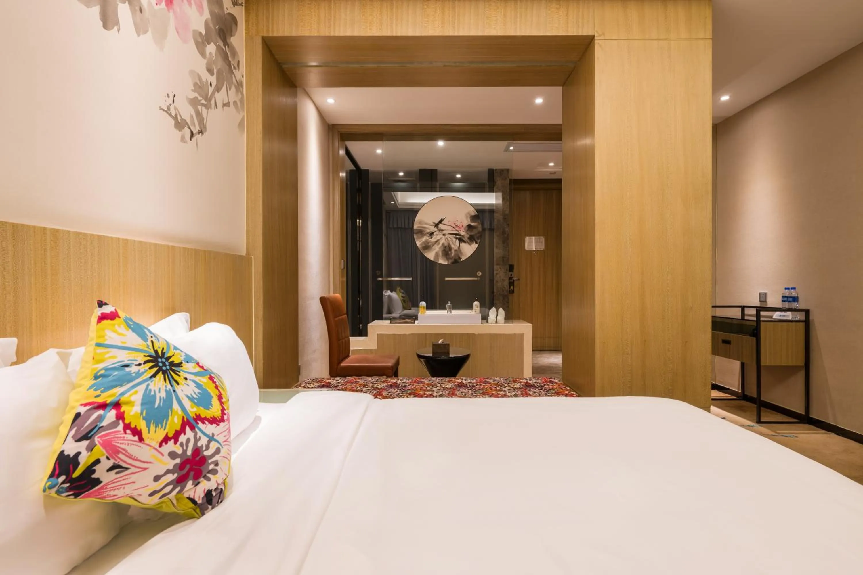 Photo of the whole room, Bed in Paco Hotel Tаojin Metro Guangzhou