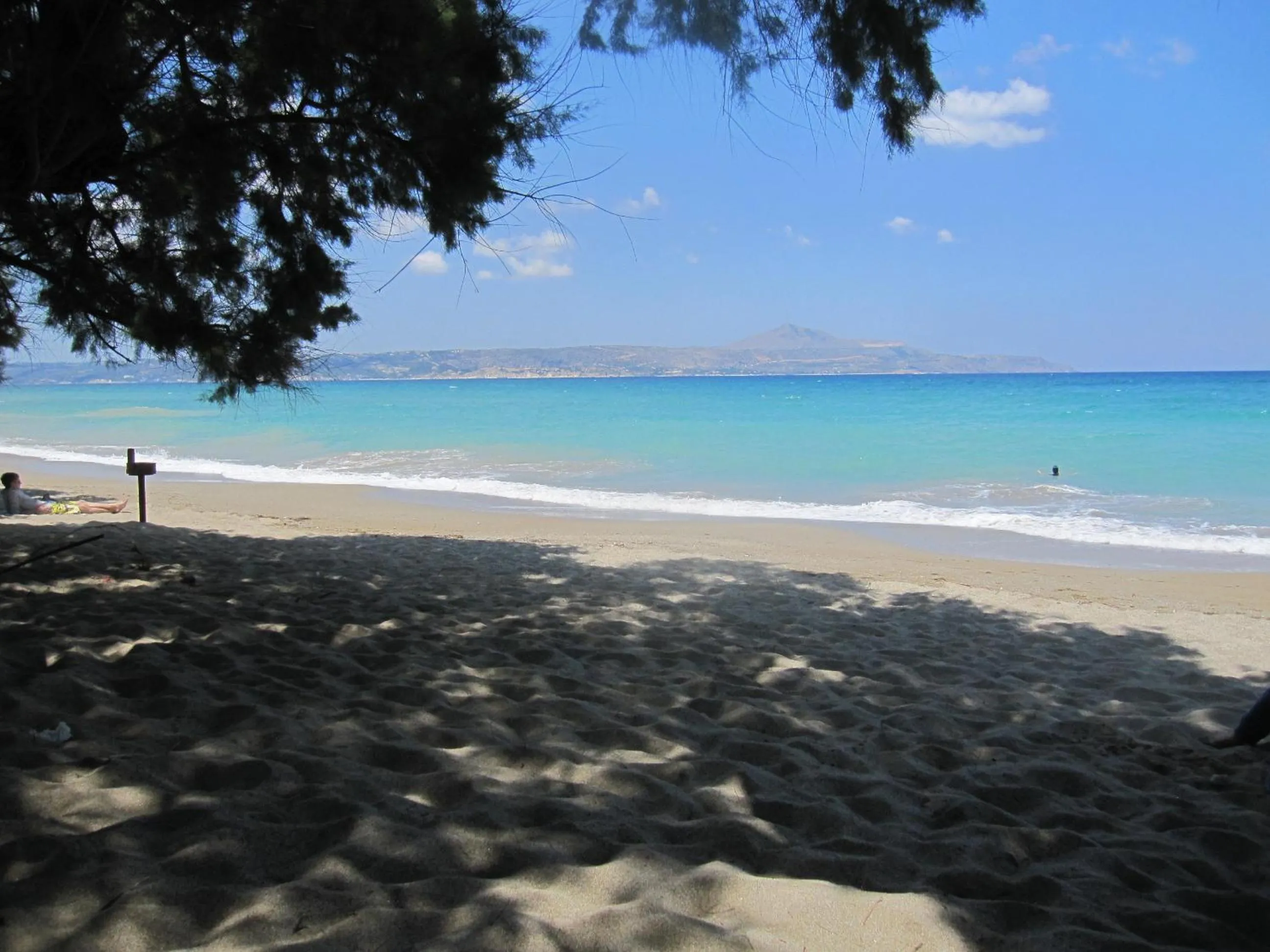 Beach in Lion-Suites