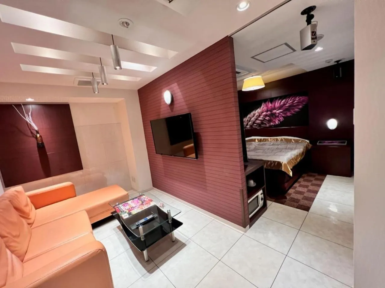 Bed in Hotel Opus -Adult only-