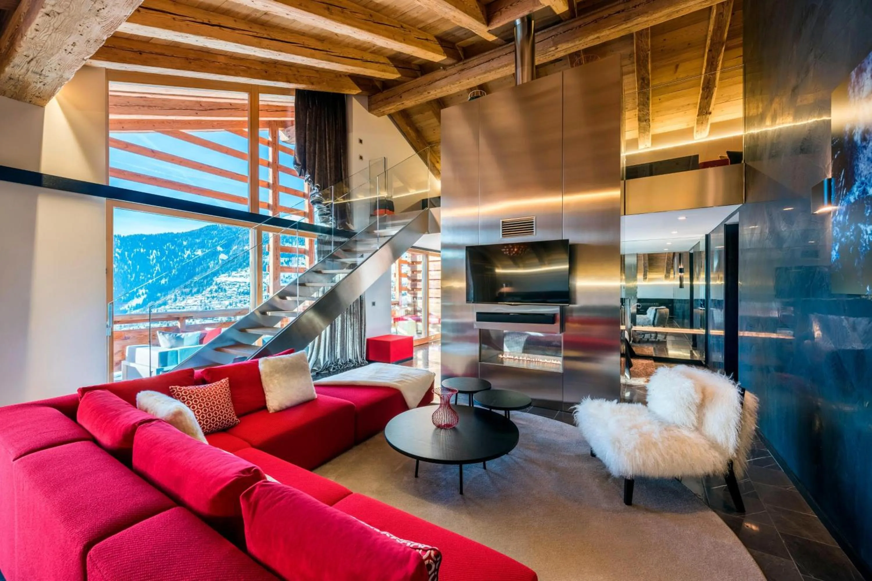 Lounge or bar in W Verbier