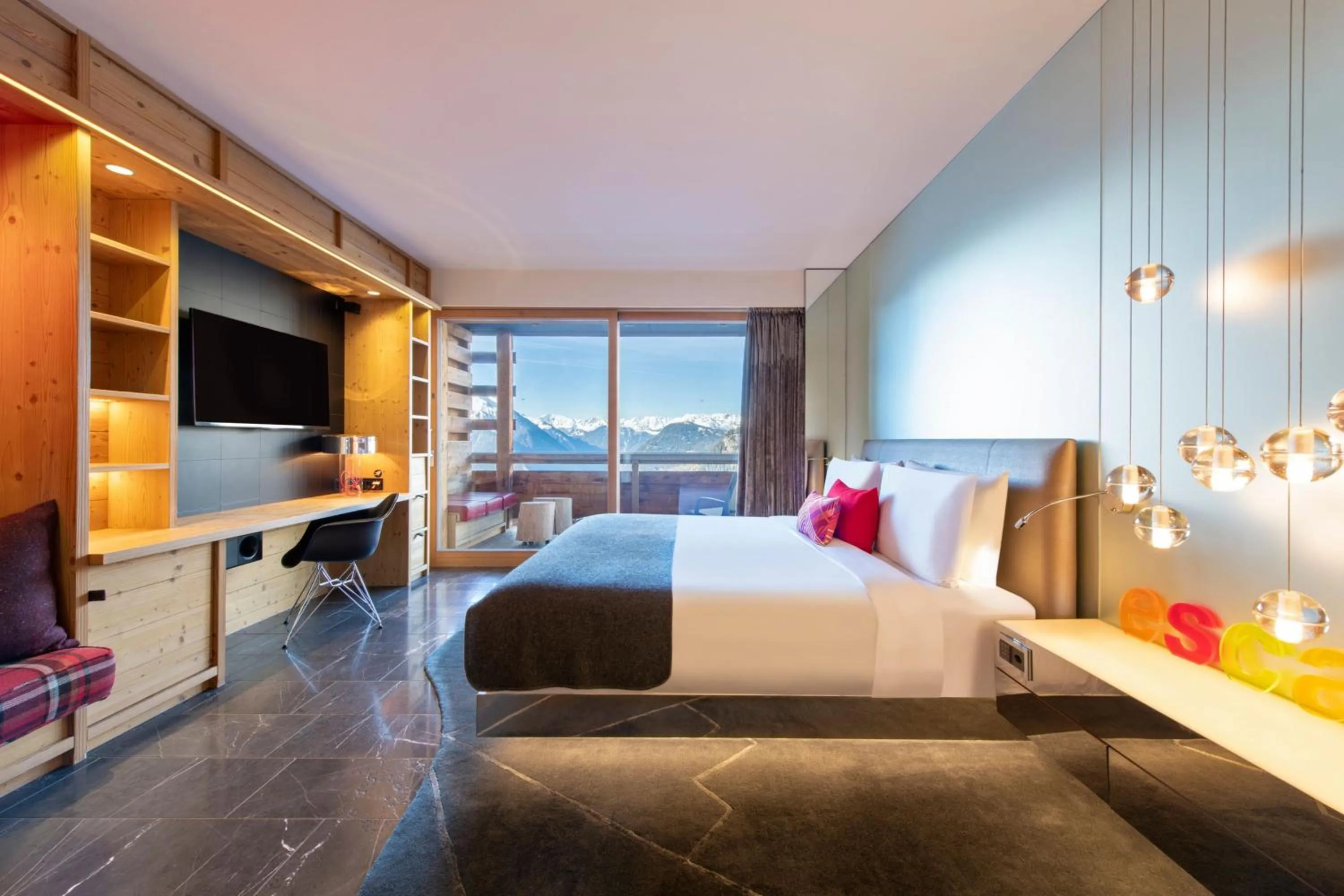 Photo of the whole room, Bed in W Verbier