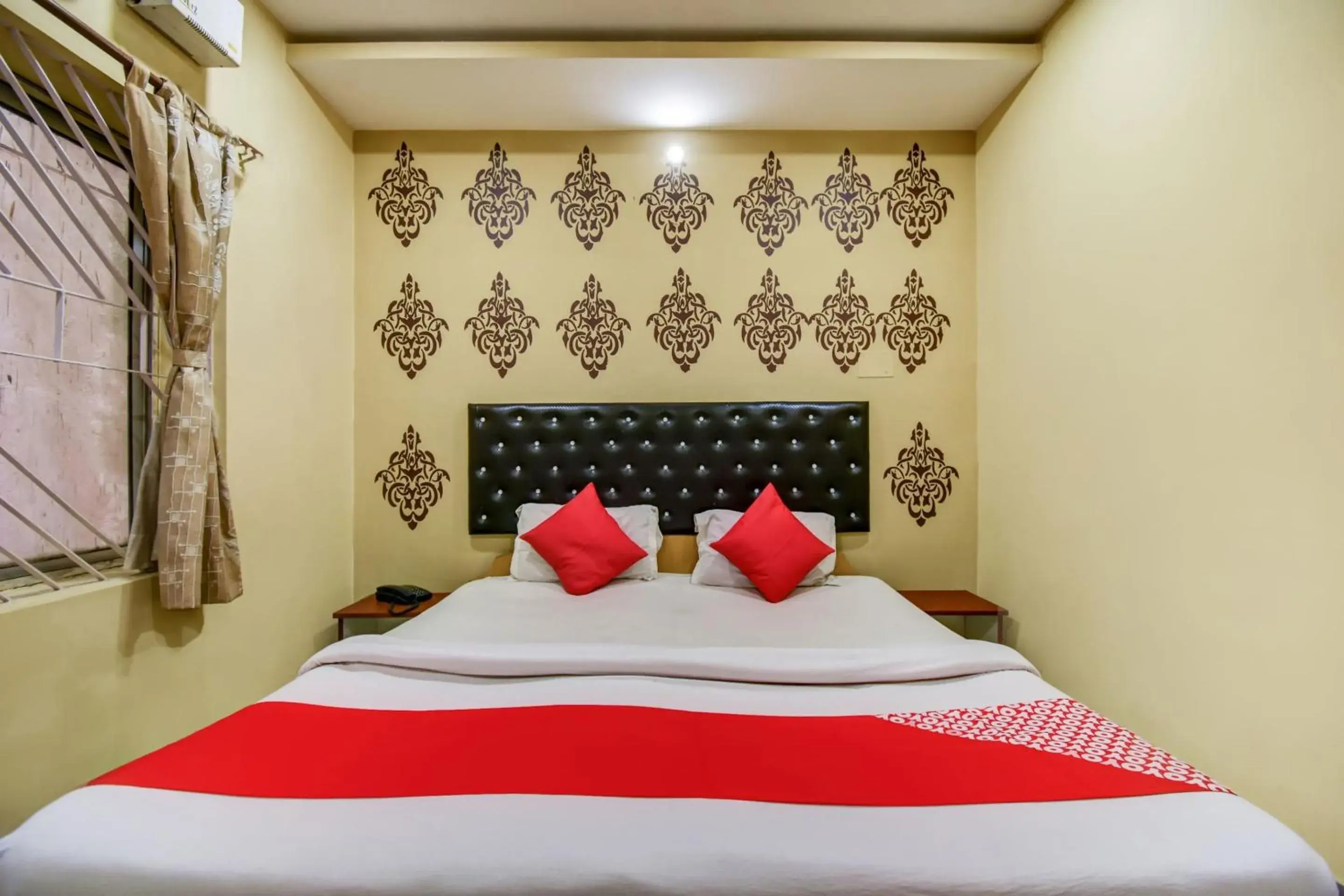 Bedroom, Bed in Super Hotel O Priyal Amrit Sagar Bedroom, Bed in Super Hotel O Priyal Amrit Sagar