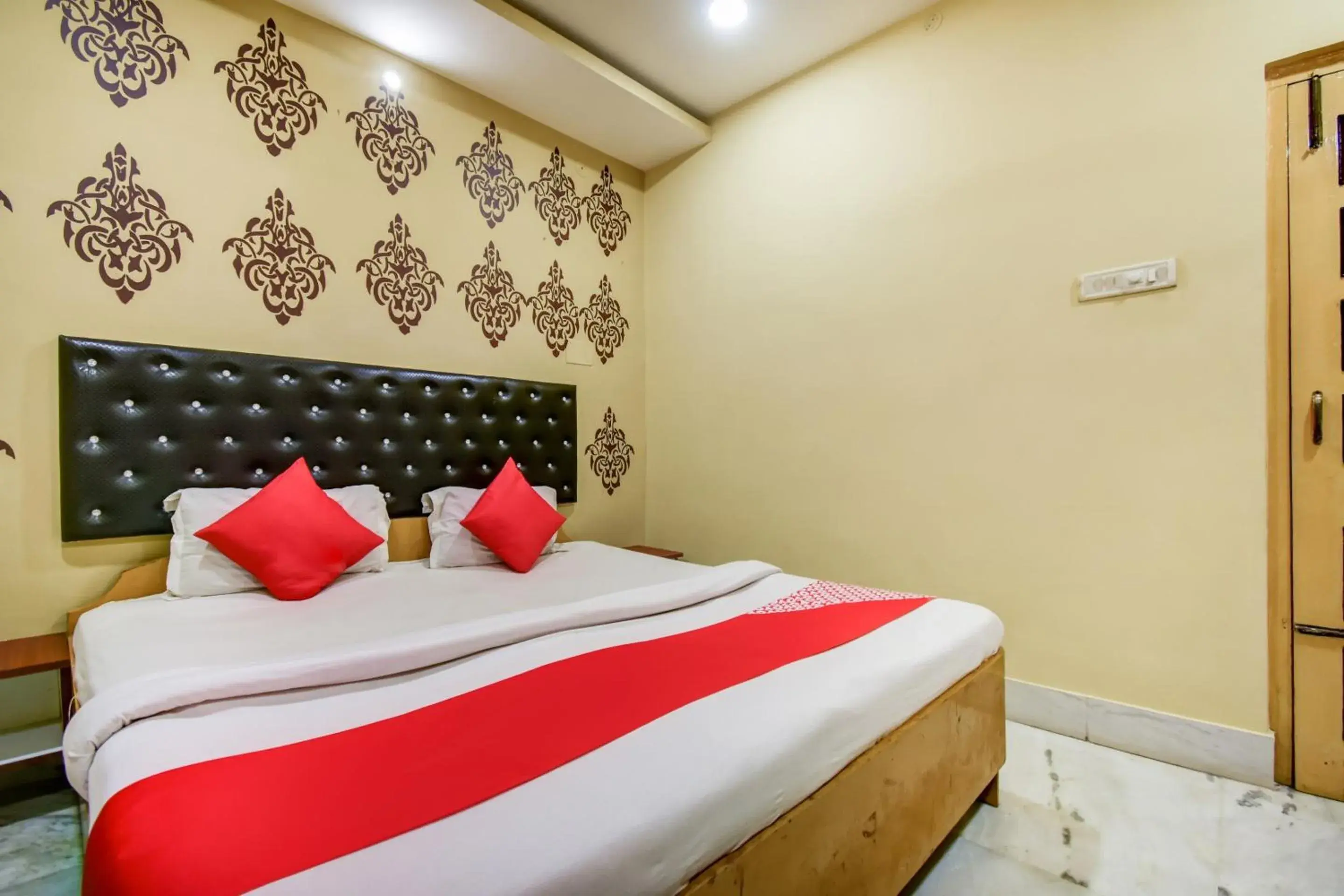 Bedroom, Bed in Super Hotel O Priyal Amrit Sagar Bedroom, Bed in Super Hotel O Priyal Amrit Sagar