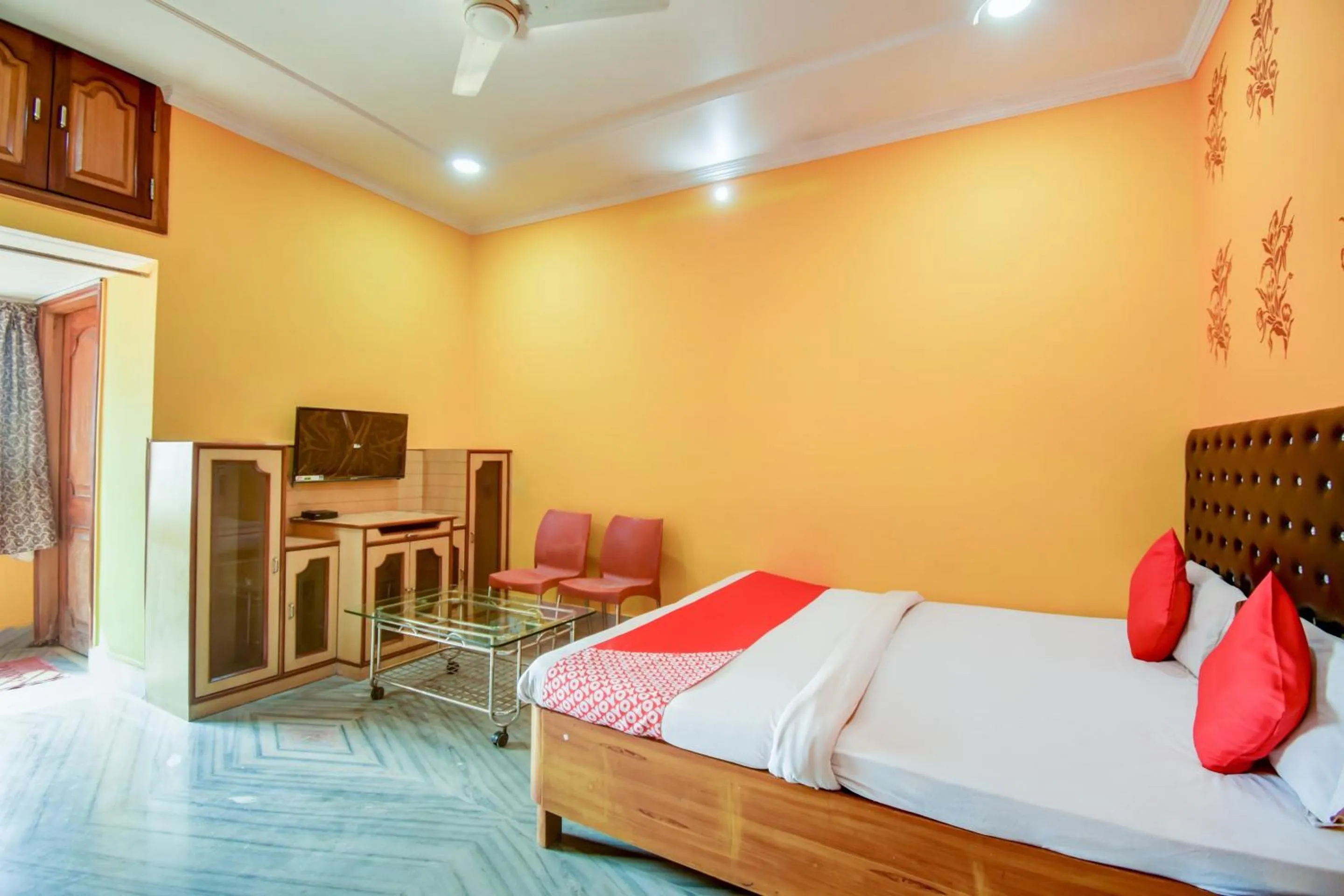 Bedroom, Bed in Super Hotel O Priyal Amrit Sagar