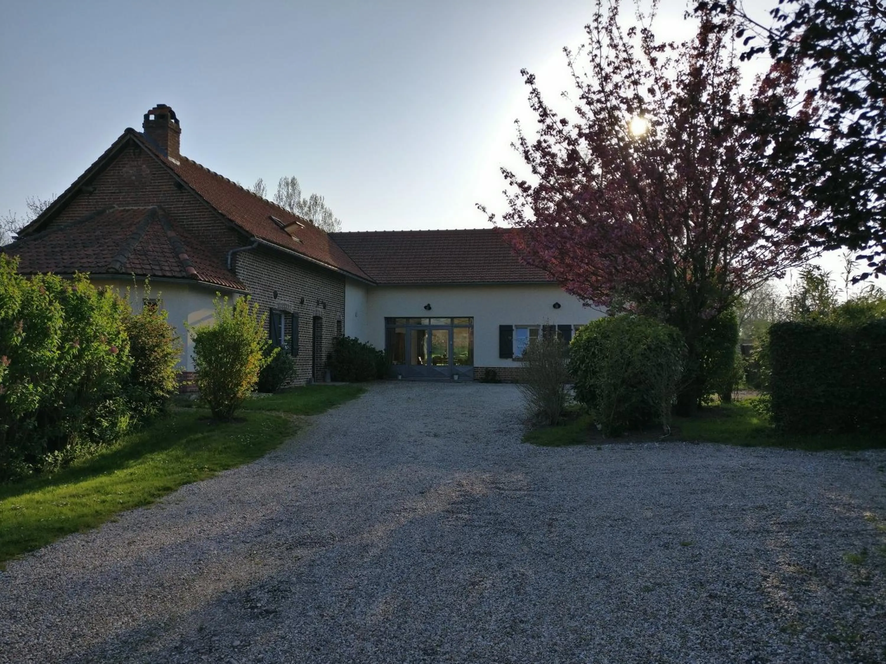 Facade/entrance in Les Chambres de Pascaline