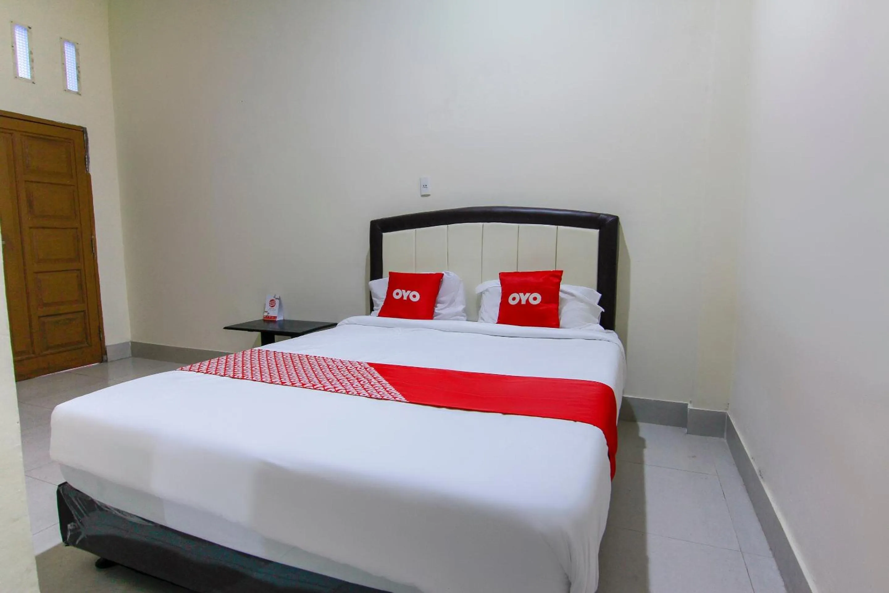 Bedroom, Bed in Hotel O Ratu Residence