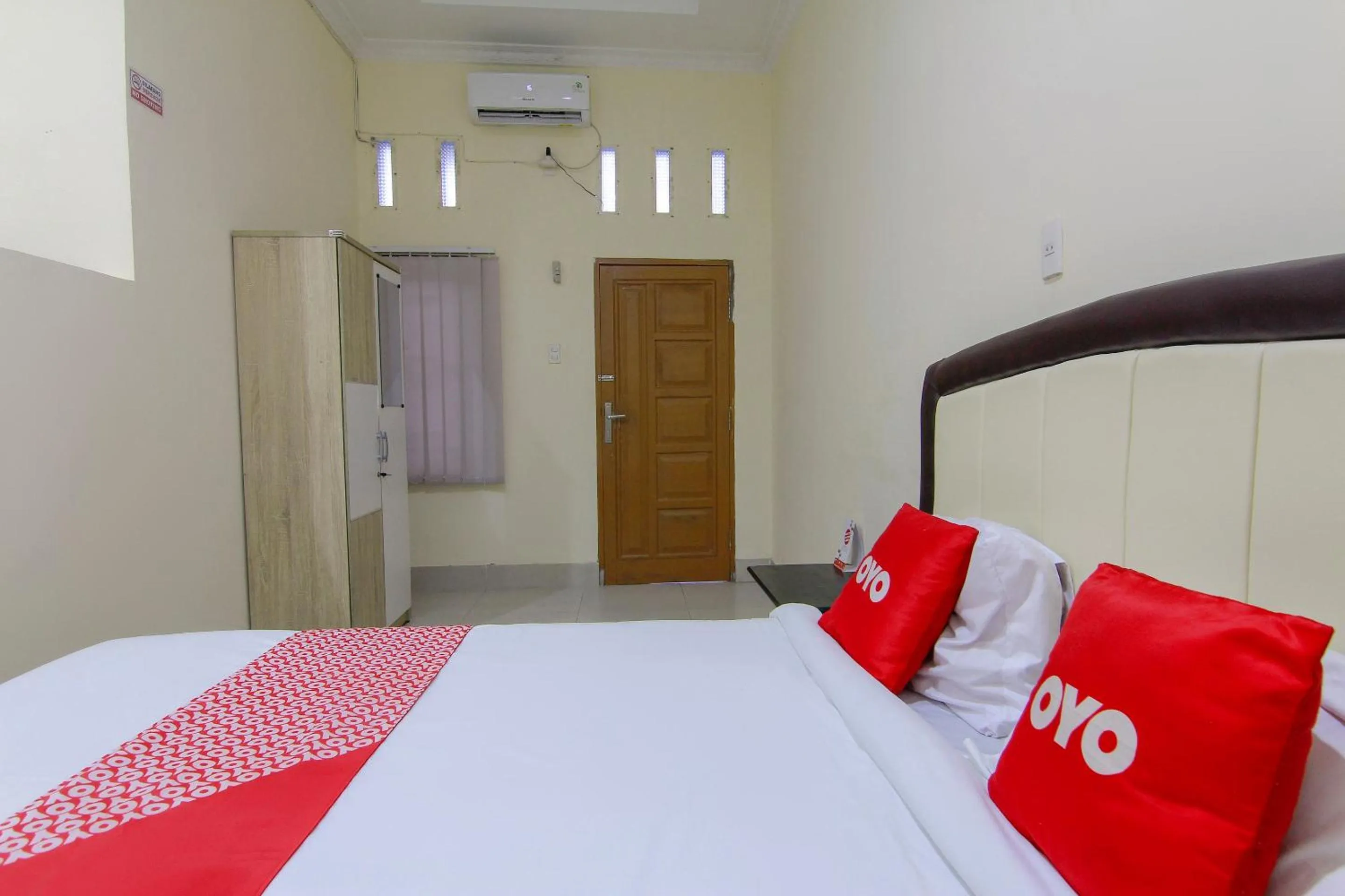 Bedroom, Bed in Hotel O Ratu Residence