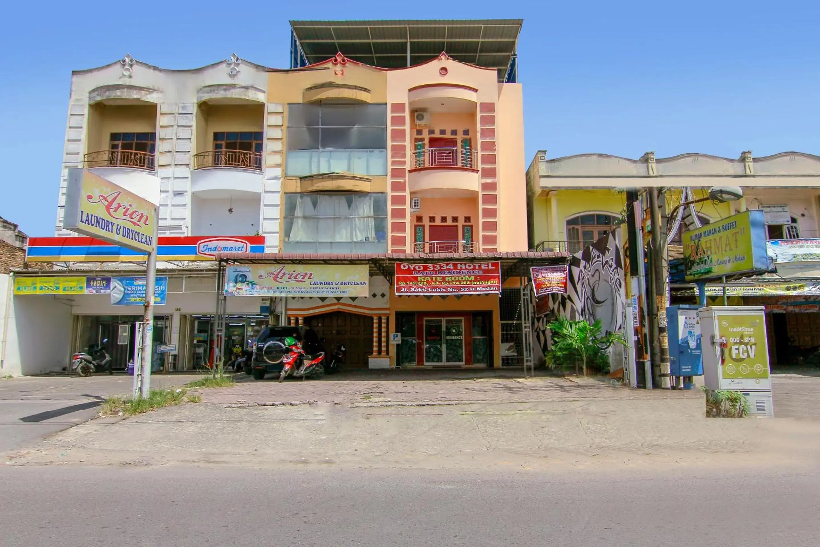 Facade/entrance in Hotel O Ratu Residence Facade/entrance in Hotel O Ratu Residence