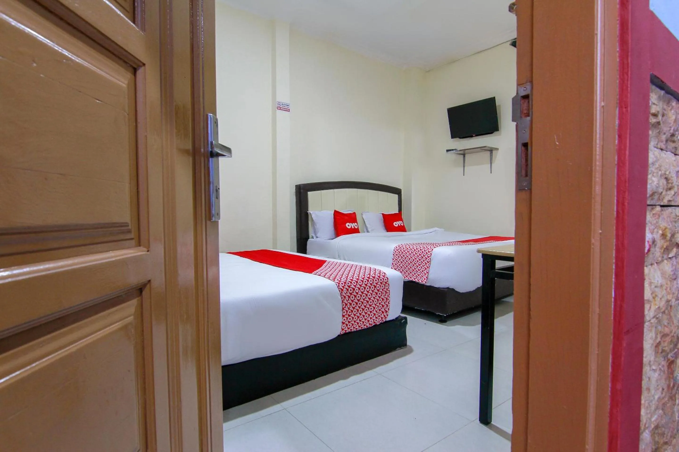 Bedroom, Bed in Hotel O Ratu Residence