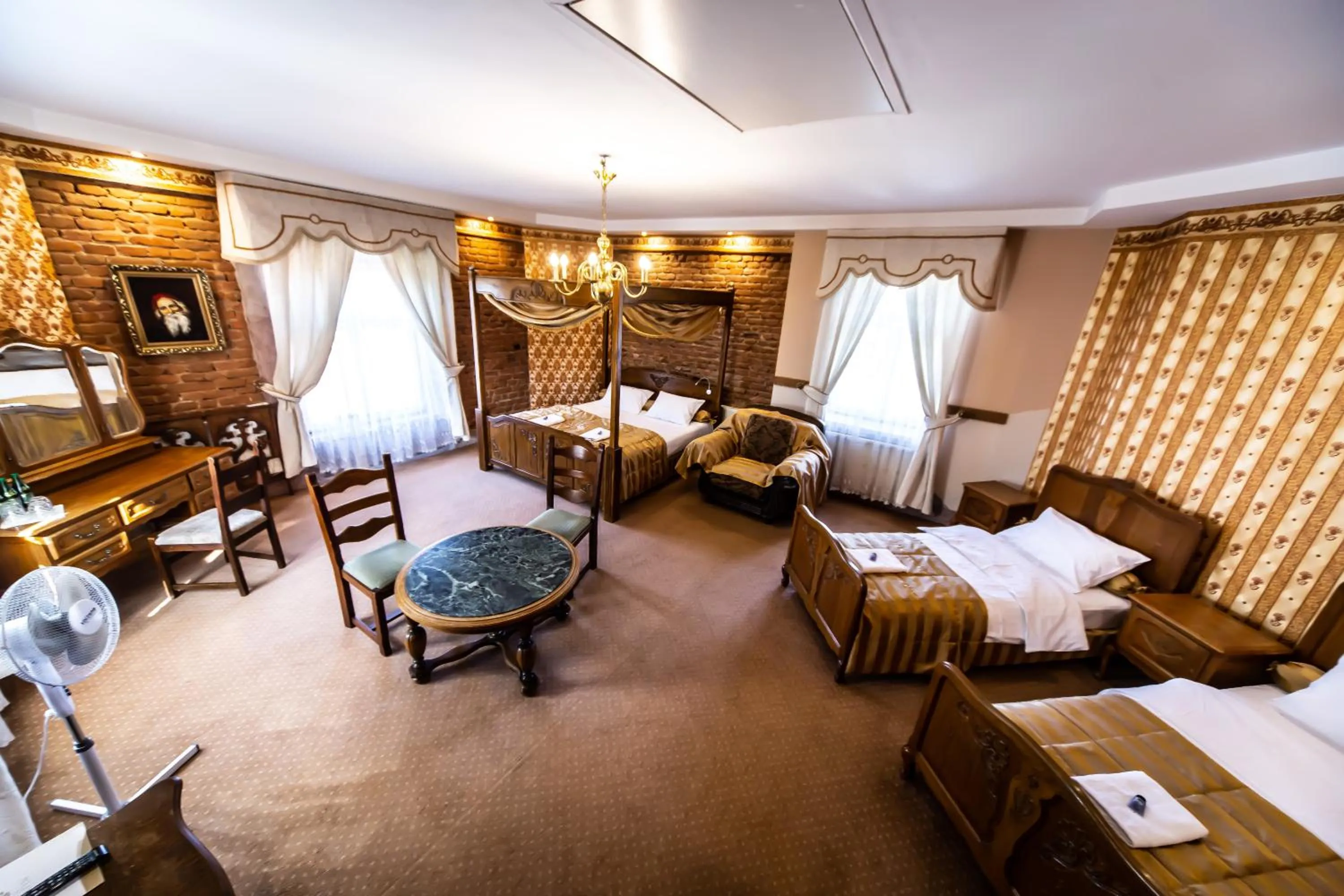 Photo of the whole room, Bed in Dwór Boratyn