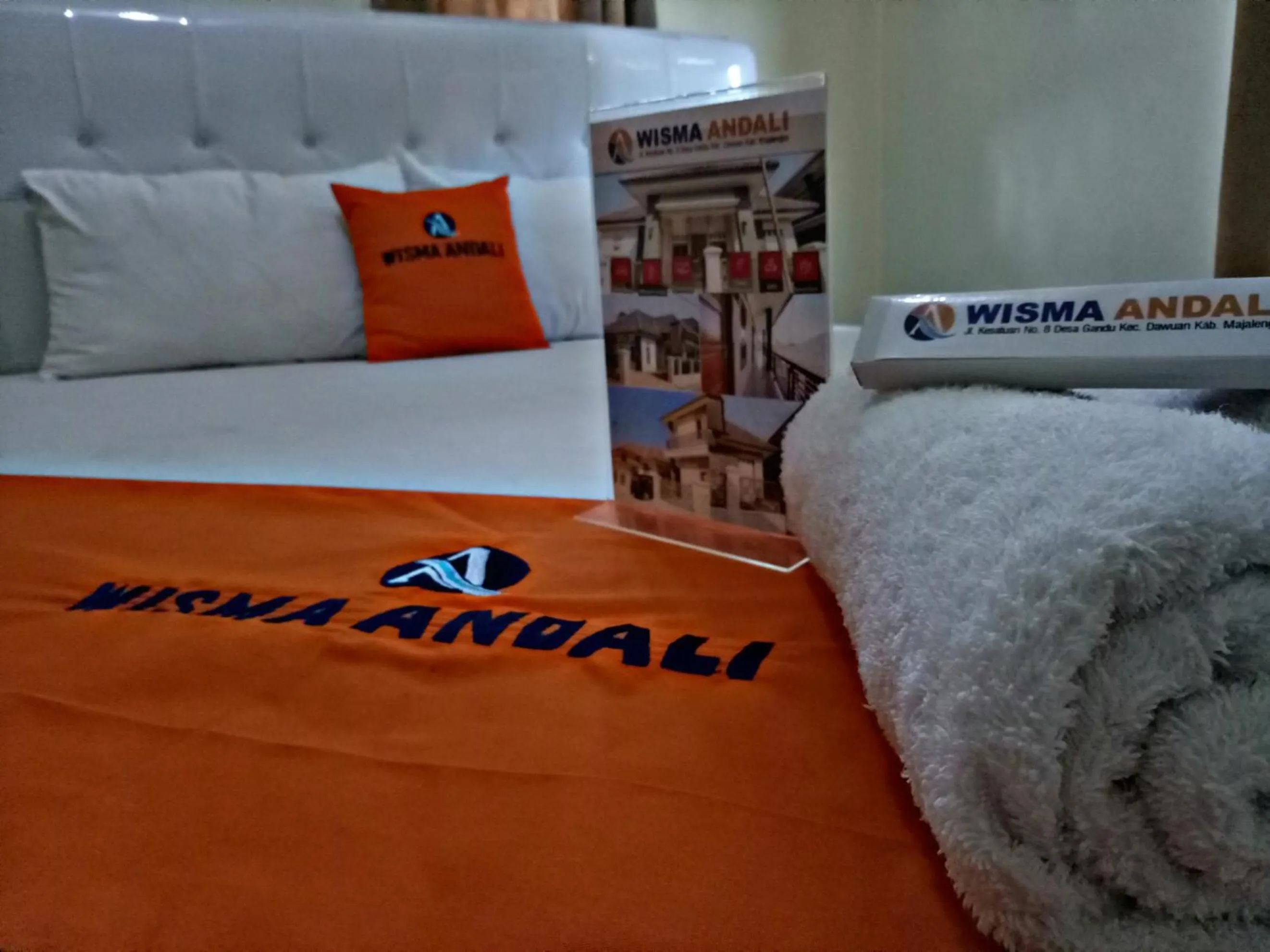 Bed in WISMA ANDALI Syariah near RSUD Cideres