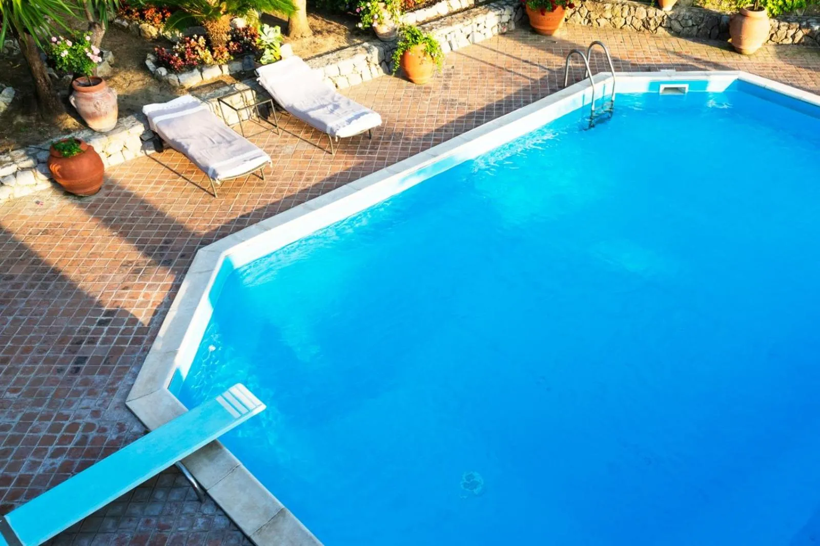 VILLA PISANI PISCINA GIARDINO TERRAZZI PANORAMICI SU CAPRI