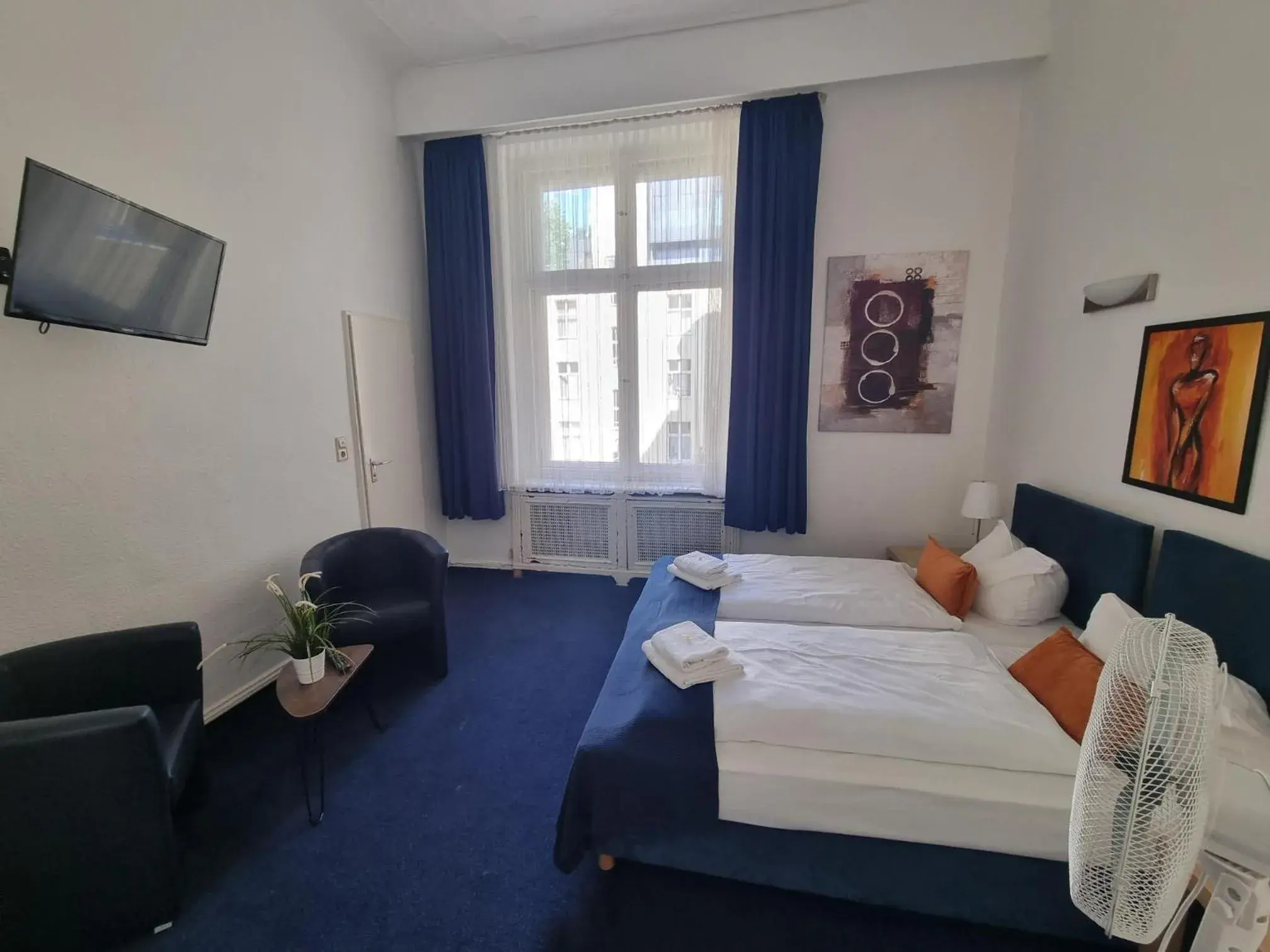 Bed in Hotel Seifert Berlin am Kurfürstendamm Bed in Hotel Seifert Berlin am Kurfürstendamm