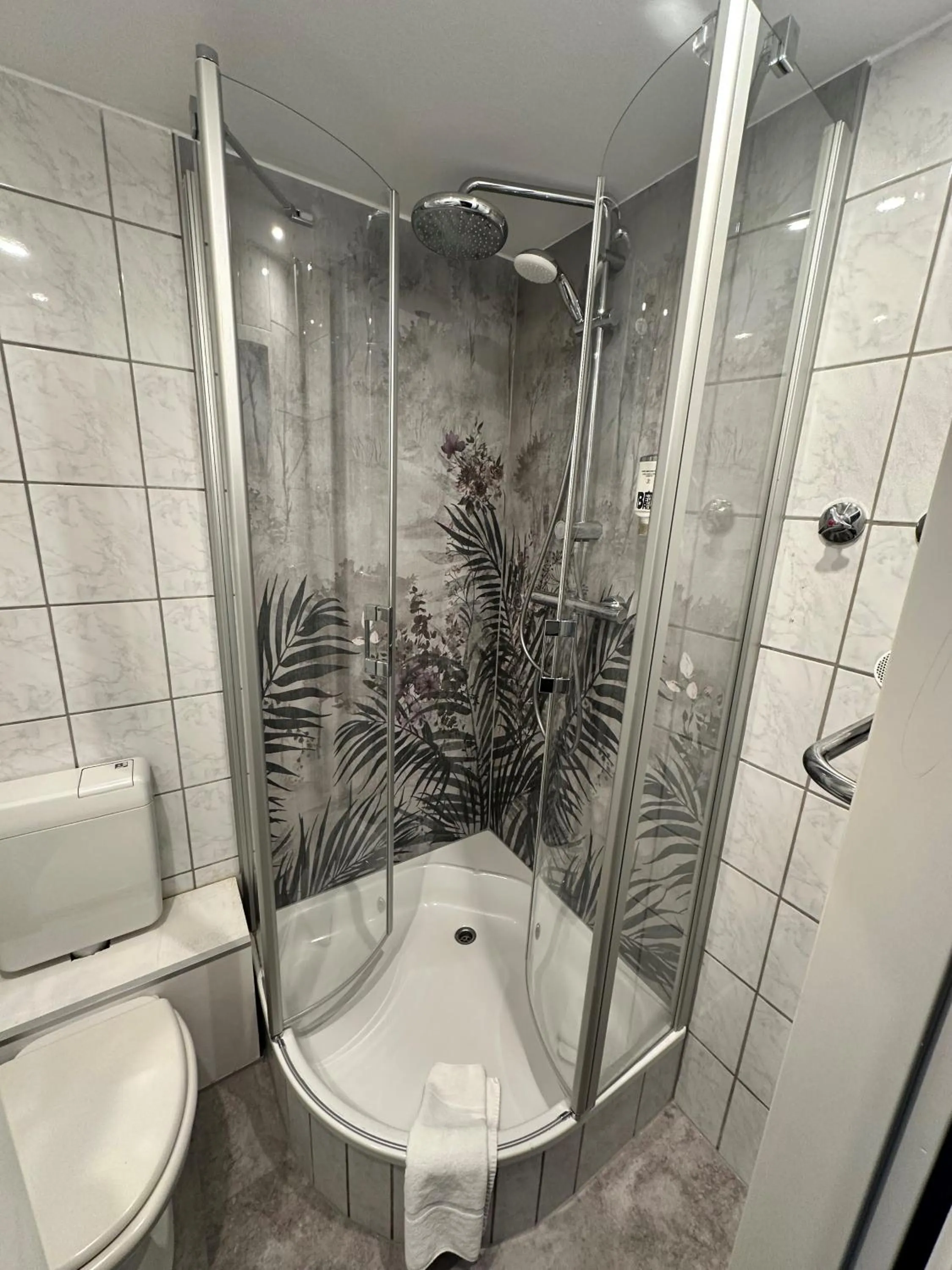 Bathroom in Hotel Seifert Berlin am Kurfürstendamm