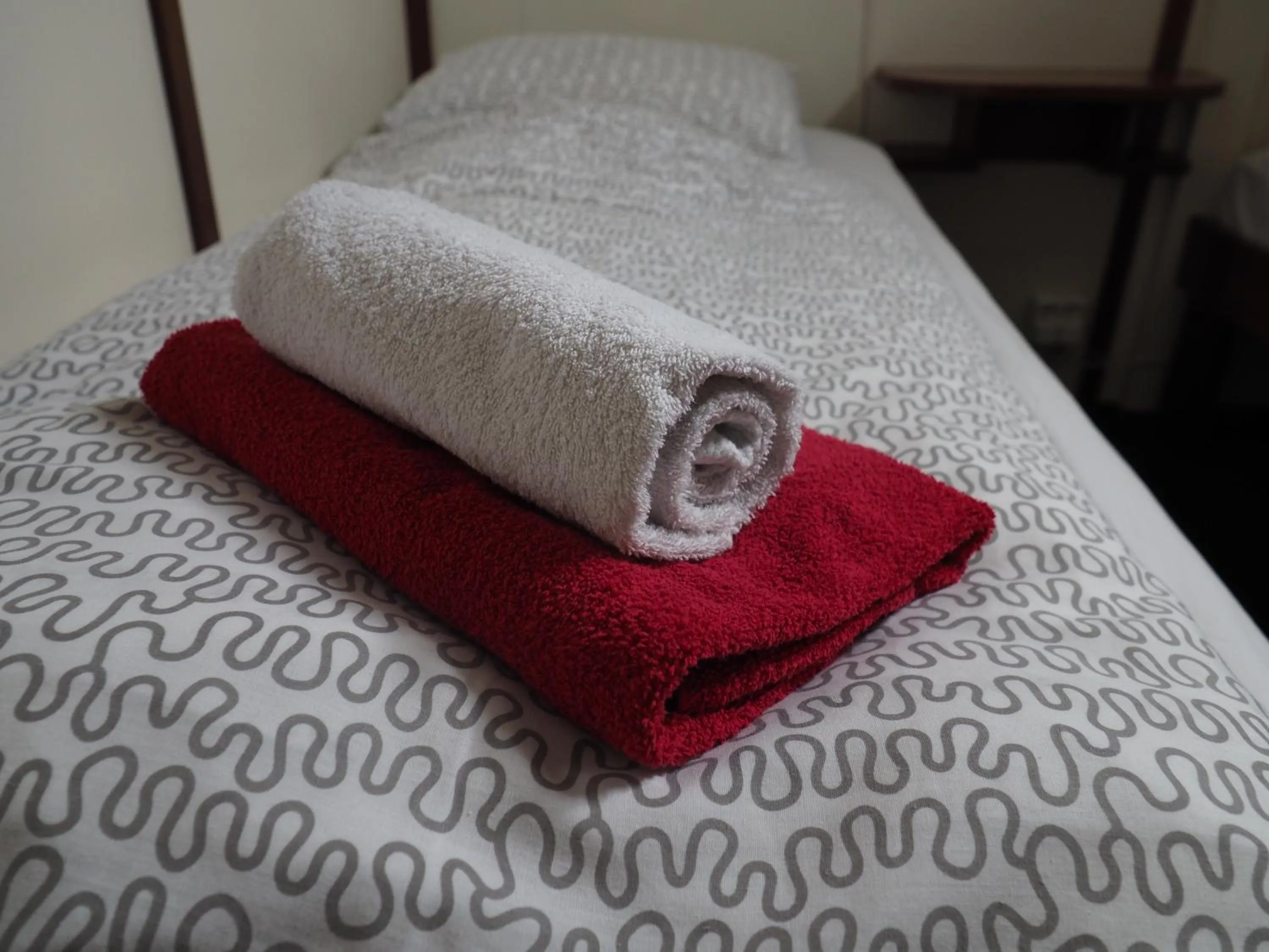 Decorative detail, Bed in Hotelboot Sarah