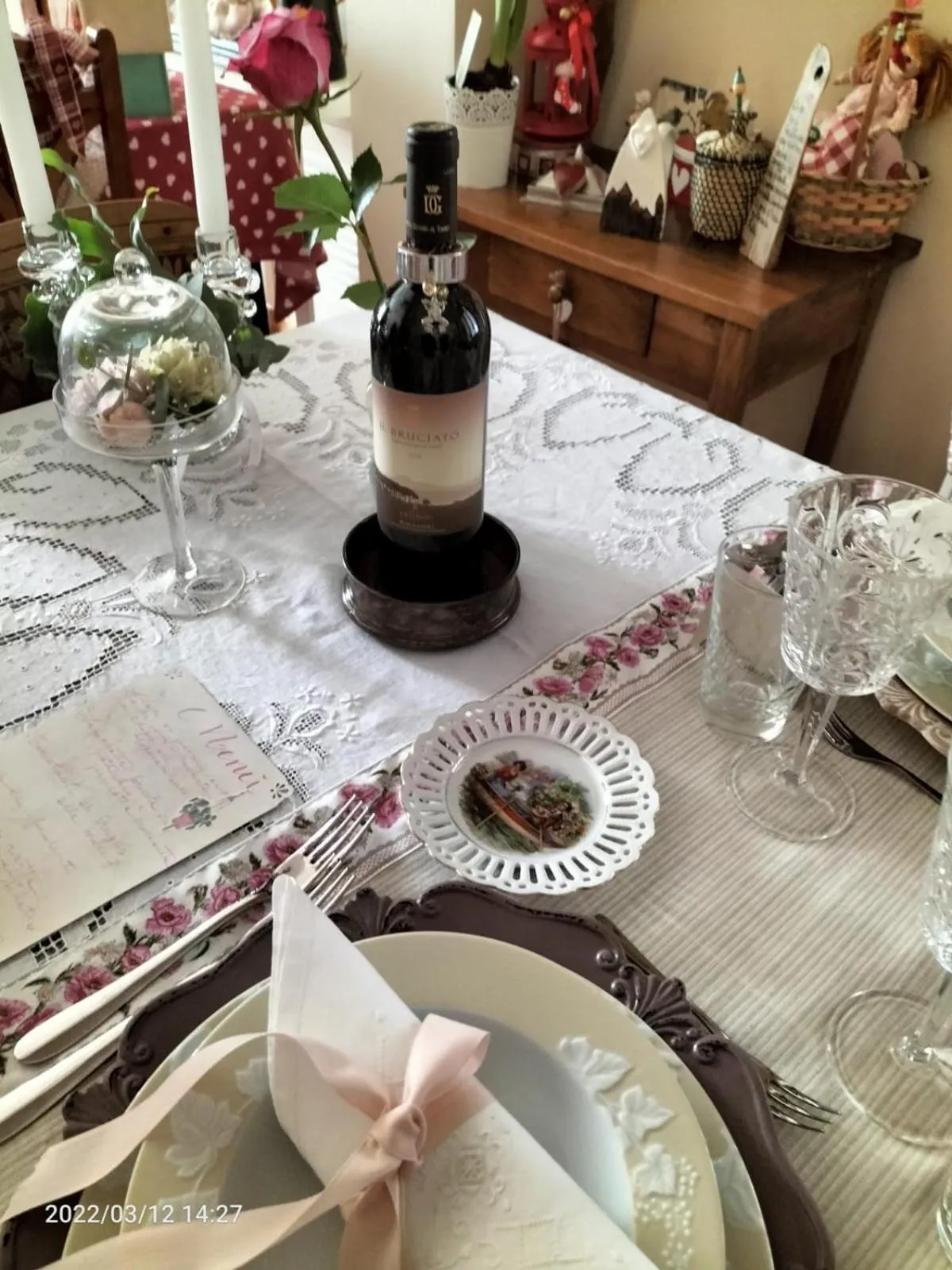 Alla tana del bianconiglio