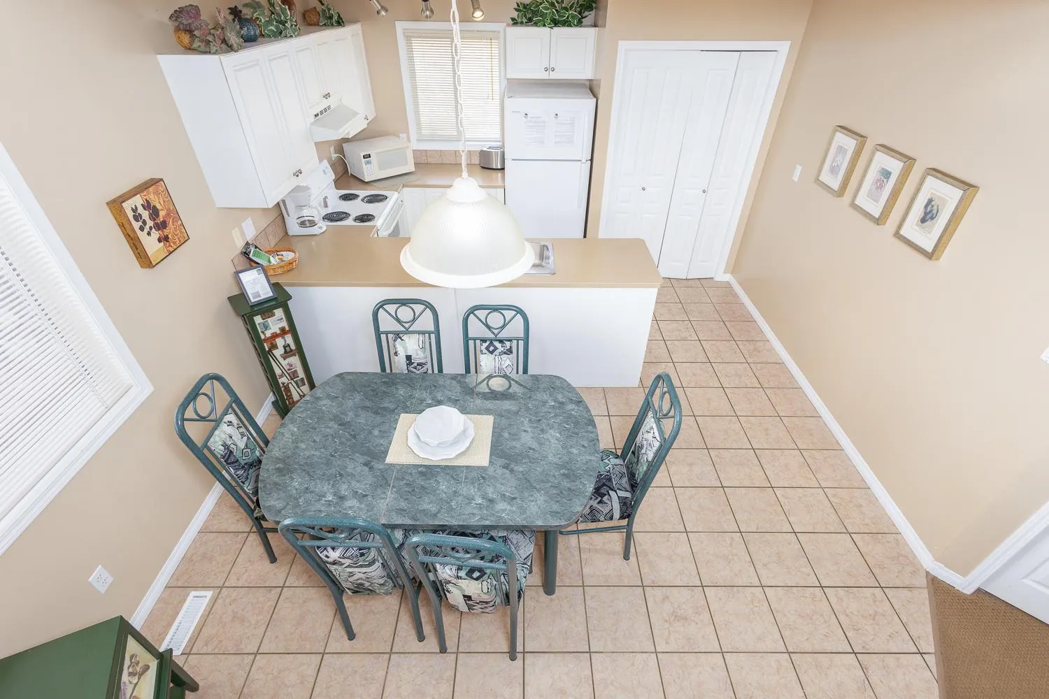 Property building in Paradise Canyon Golf Resort - Luxury Condo U407