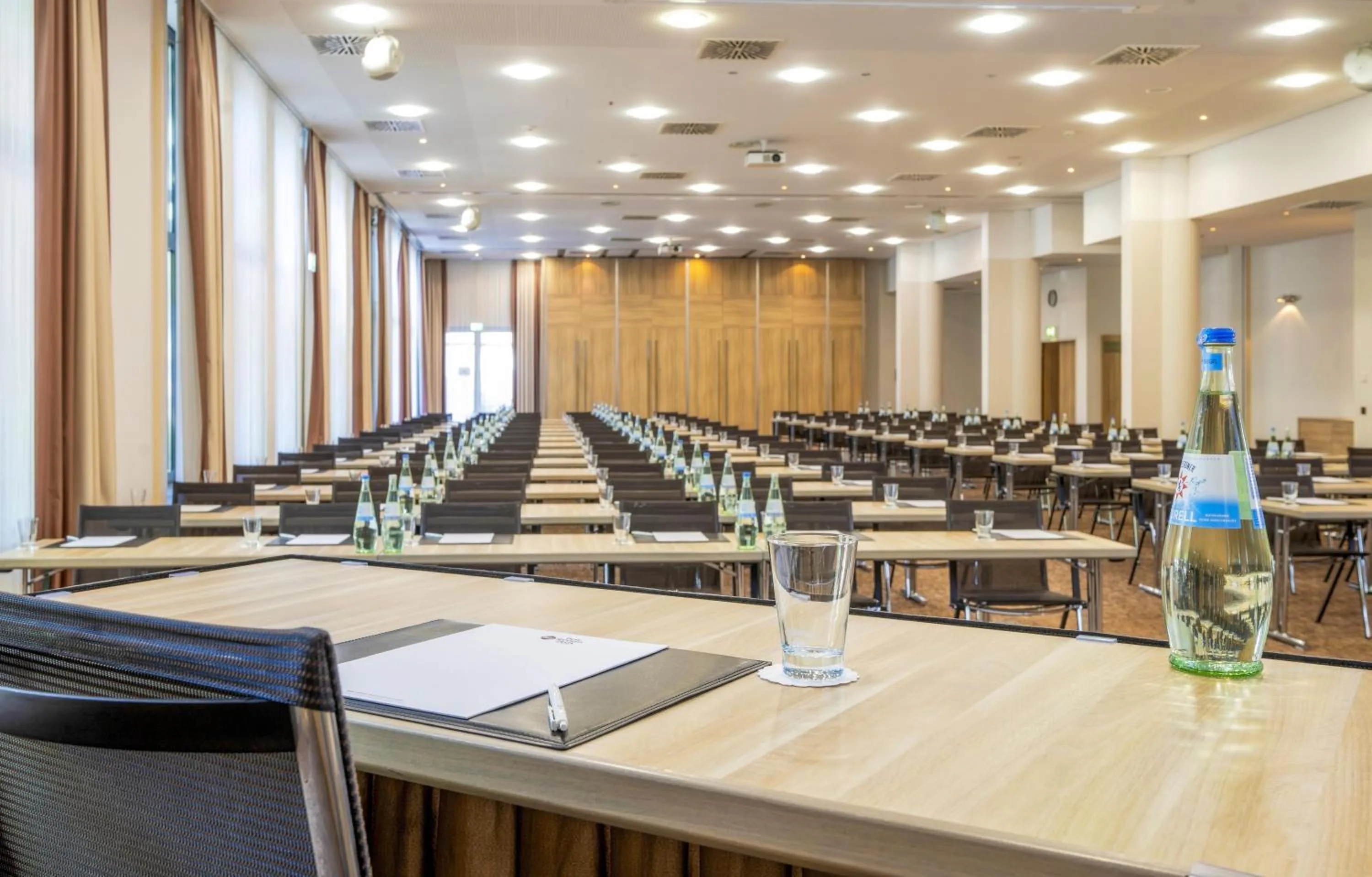 Meeting/conference room in Best Western Plus Hotel Koeln City