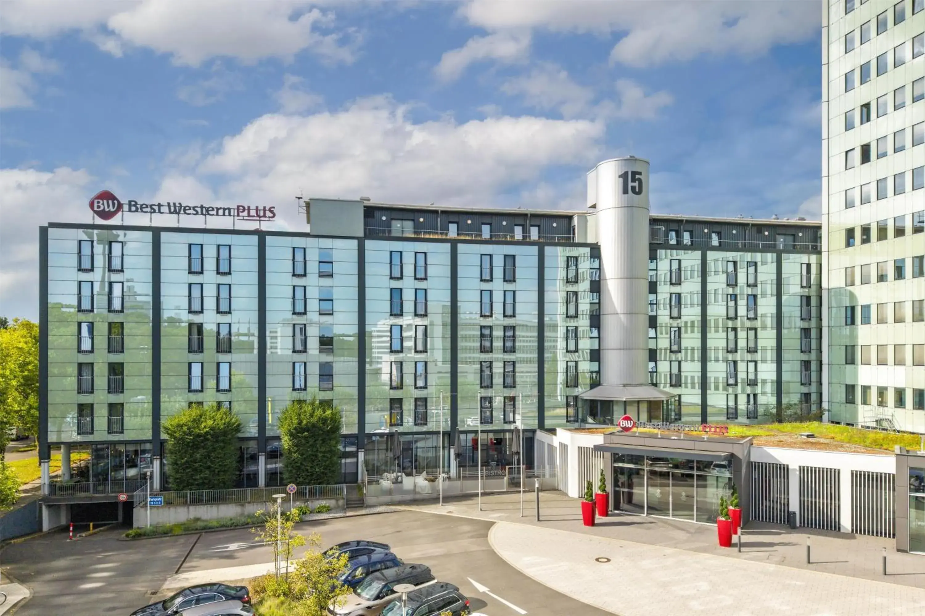 Property building in Best Western Plus Hotel Koeln City Property building in Best Western Plus Hotel Koeln City