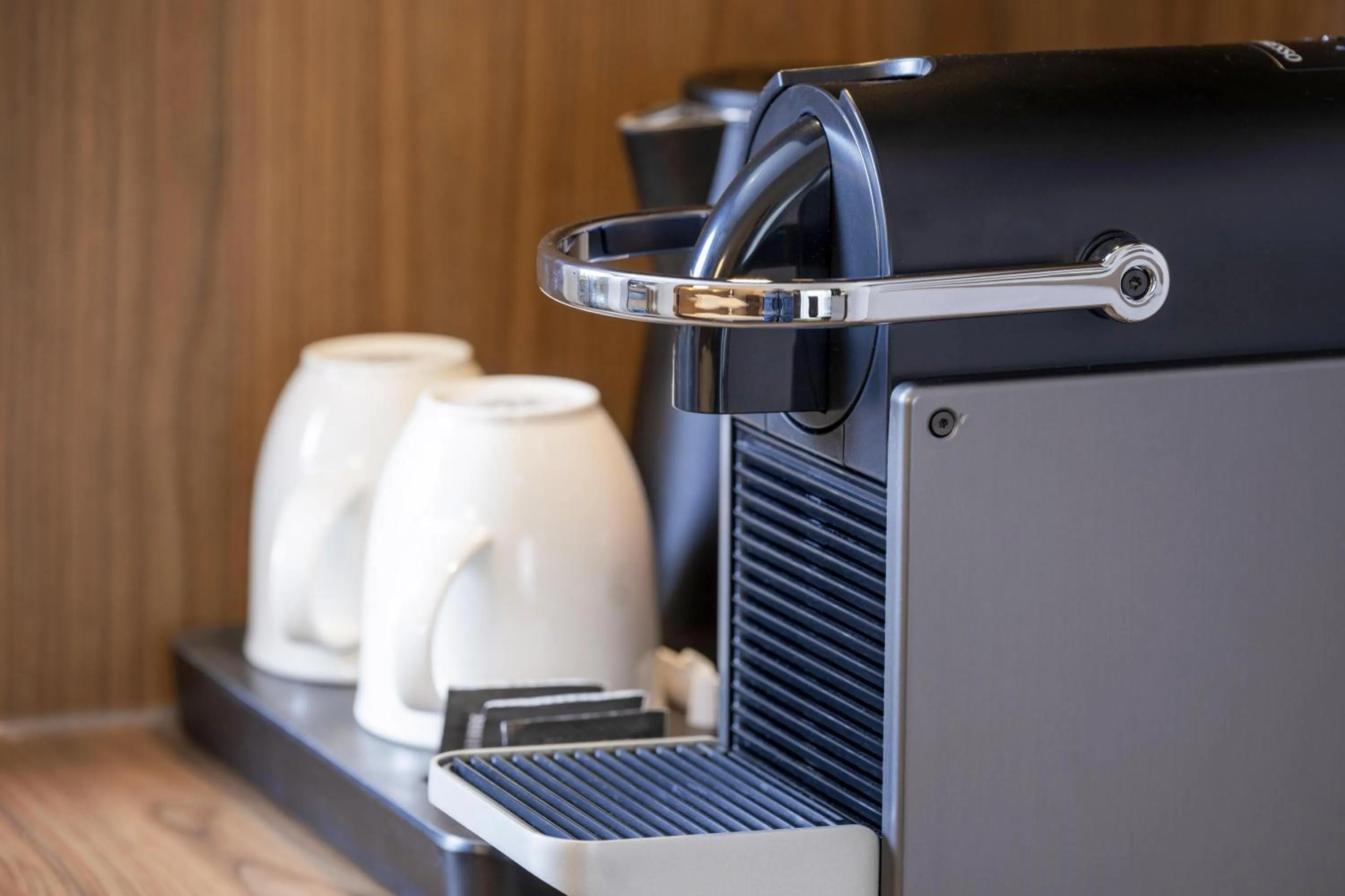 Bedroom in Best Western Plus Hotel Koeln City