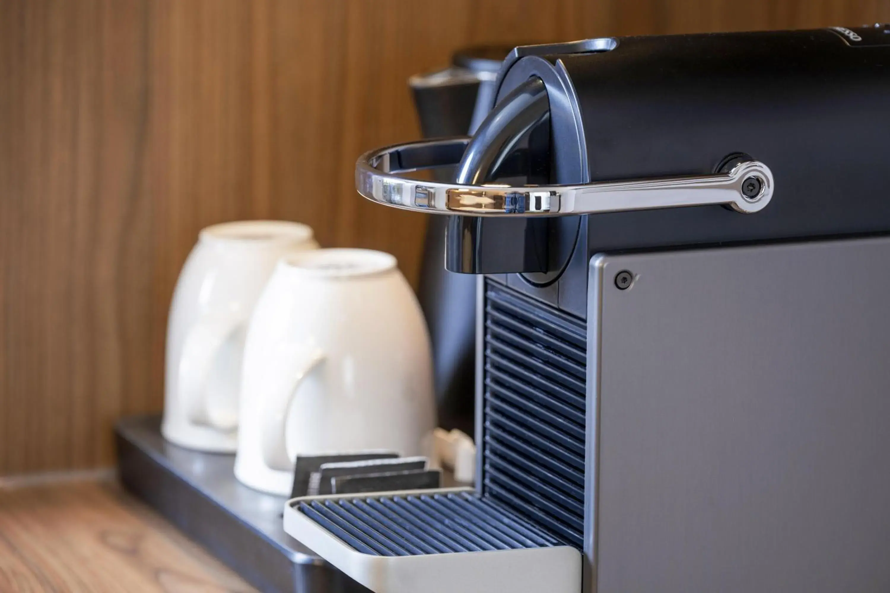 Bedroom in Best Western Plus Hotel Koeln City Bedroom in Best Western Plus Hotel Koeln City