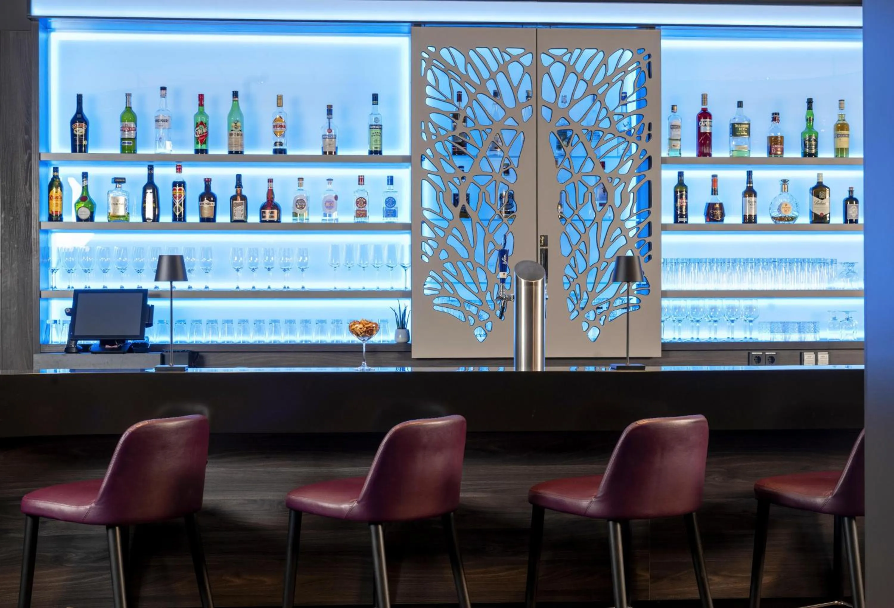 Lounge or bar in Best Western Plus Hotel Koeln City