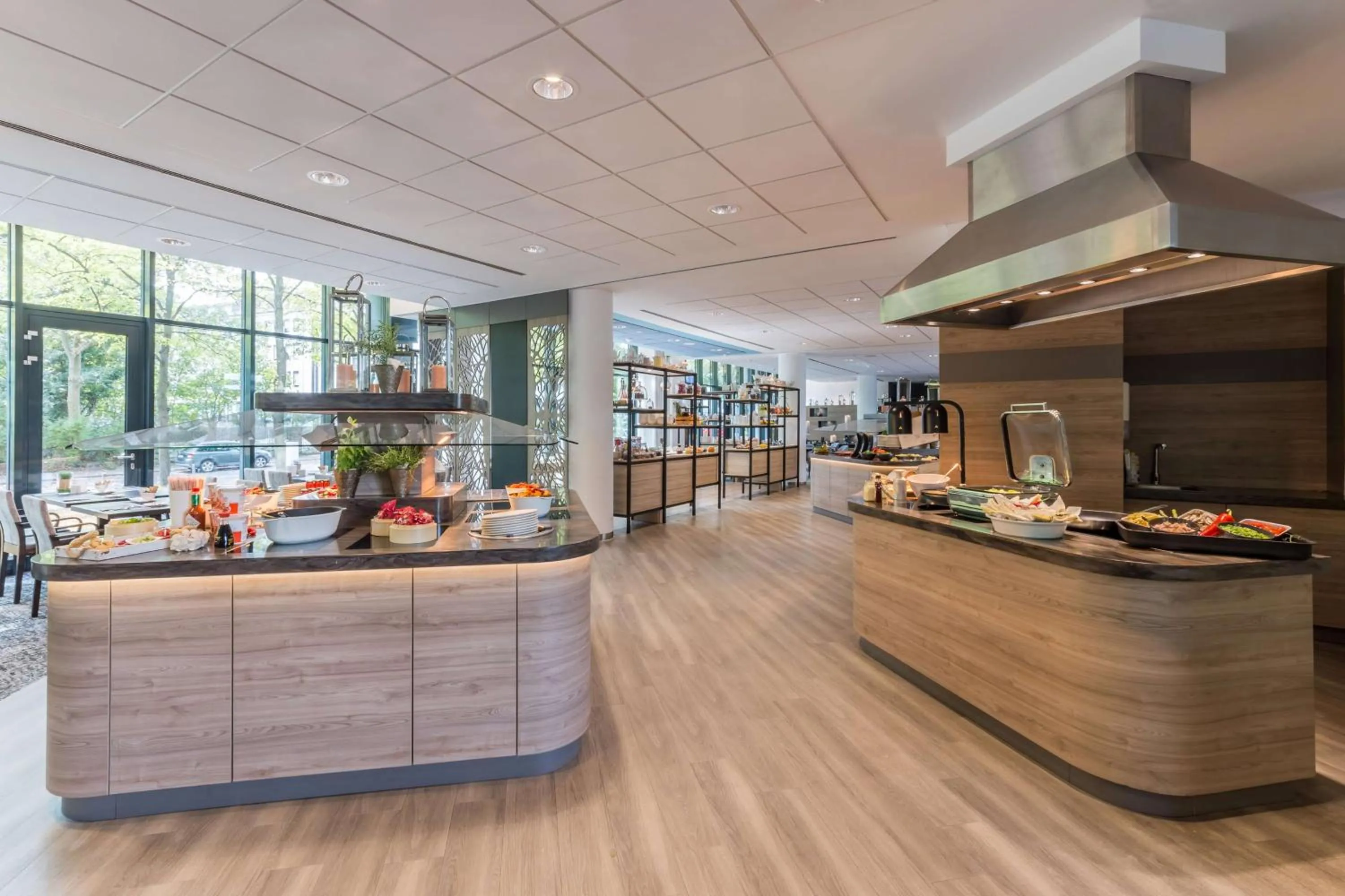 Breakfast in Park Inn by Radisson Köln City West