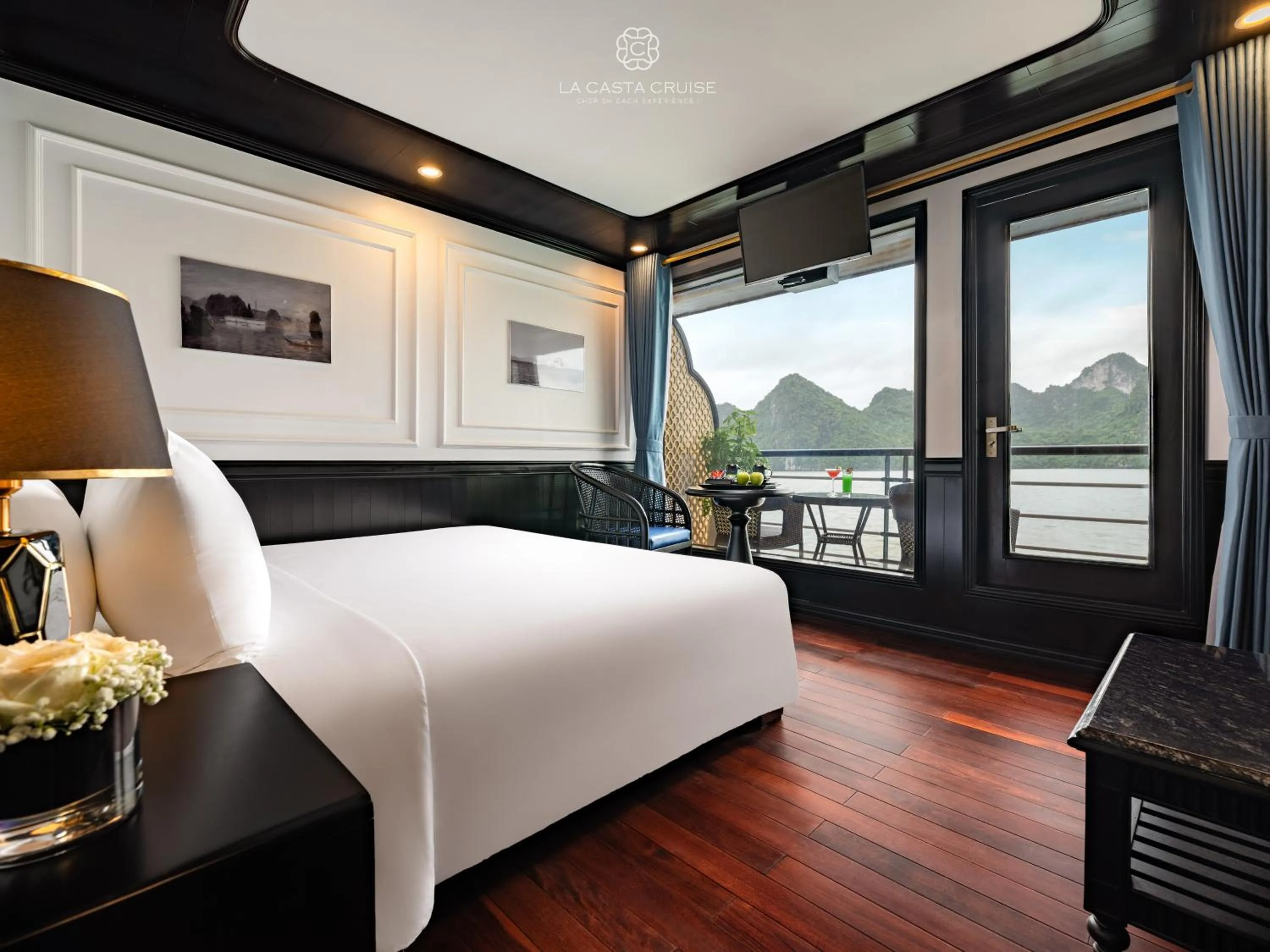 Bed in La Casta Cruise