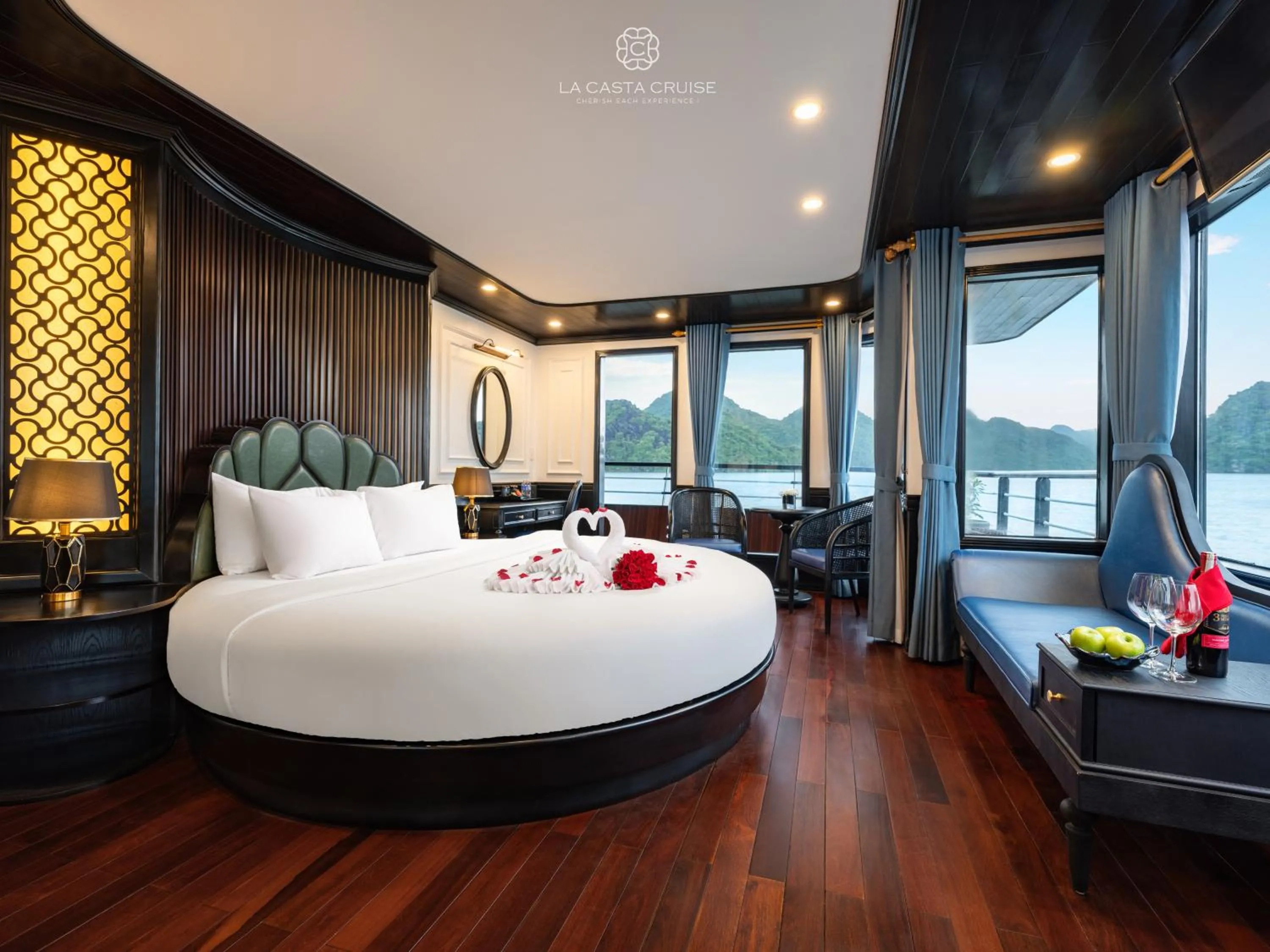 Bed in La Casta Cruise