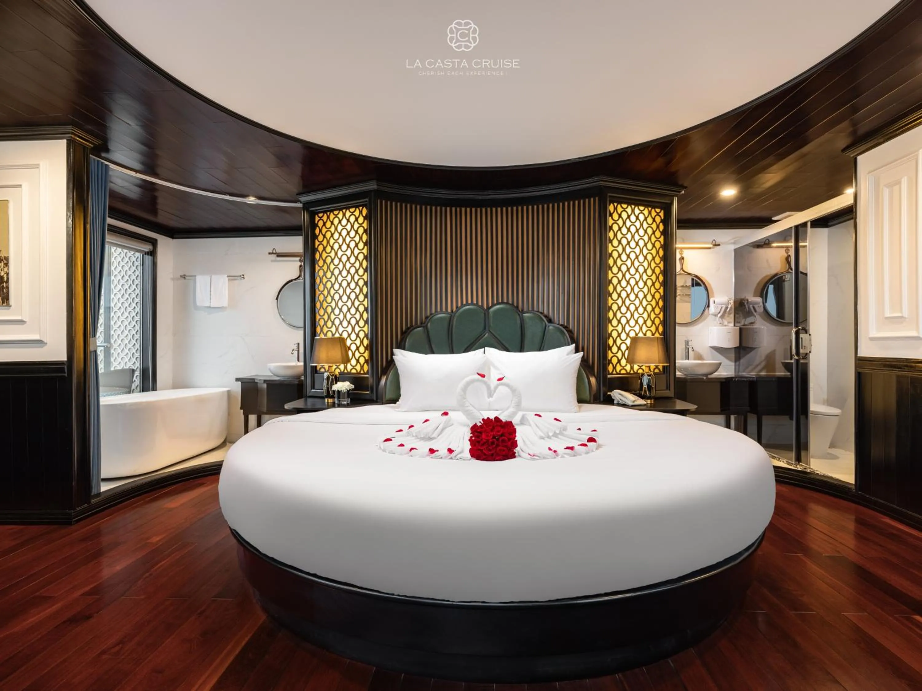Bed in La Casta Cruise