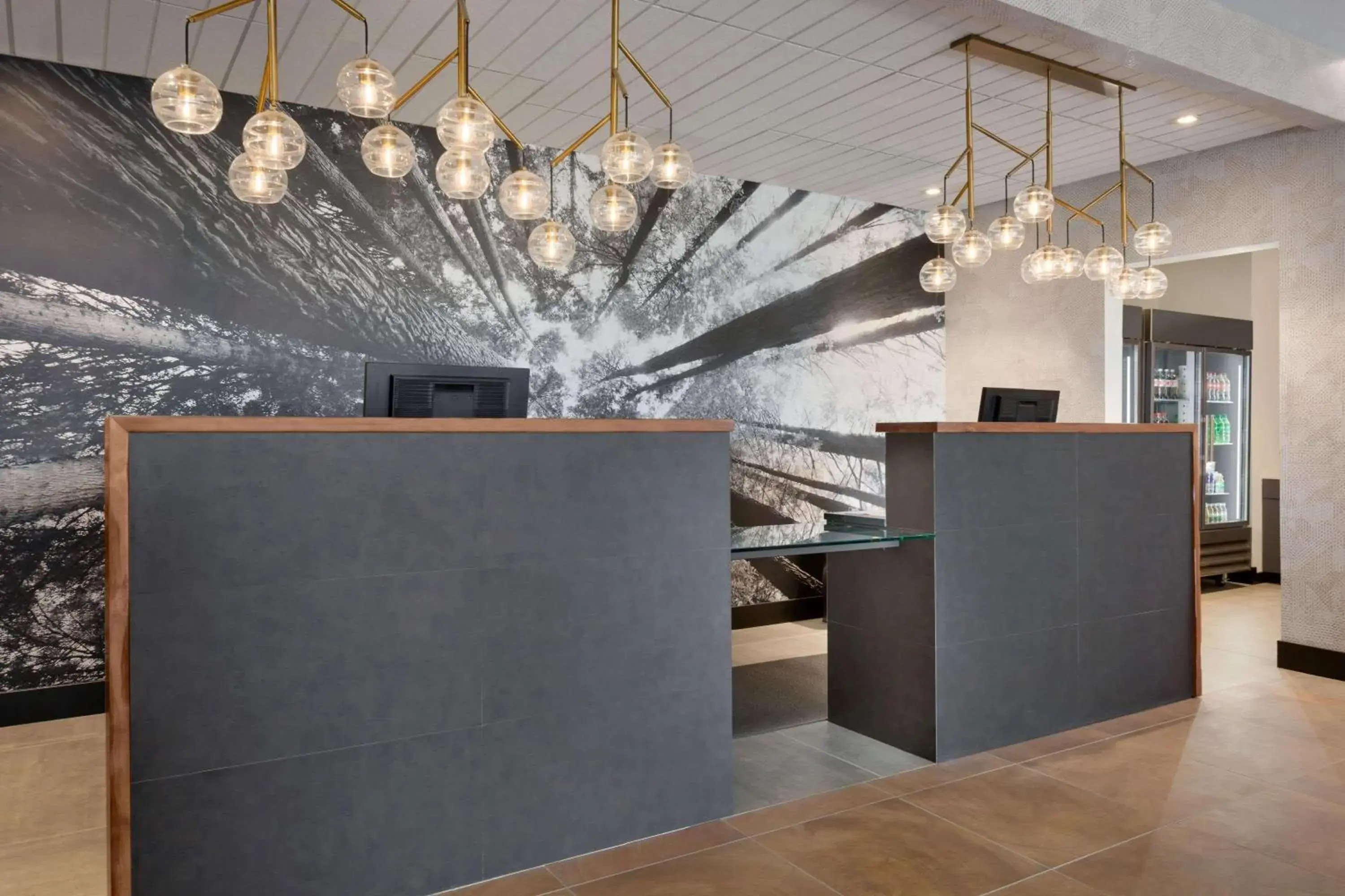 Lobby or reception in La Quinta Inn & Suites by Wyndham Santa Rosa Sonoma Lobby or reception in La Quinta Inn & Suites by Wyndham Santa Rosa Sonoma