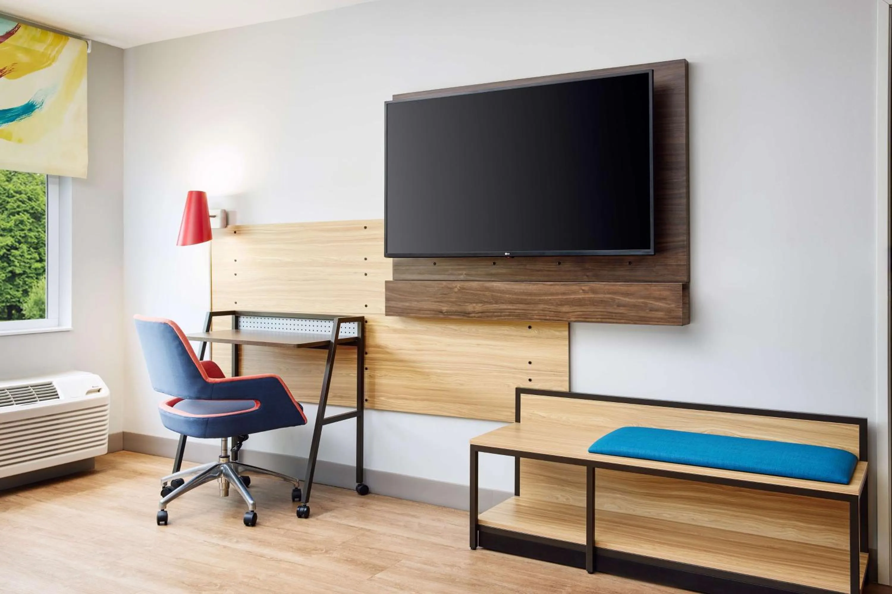 Bedroom, Bed in Tru By Hilton Charleston Airport