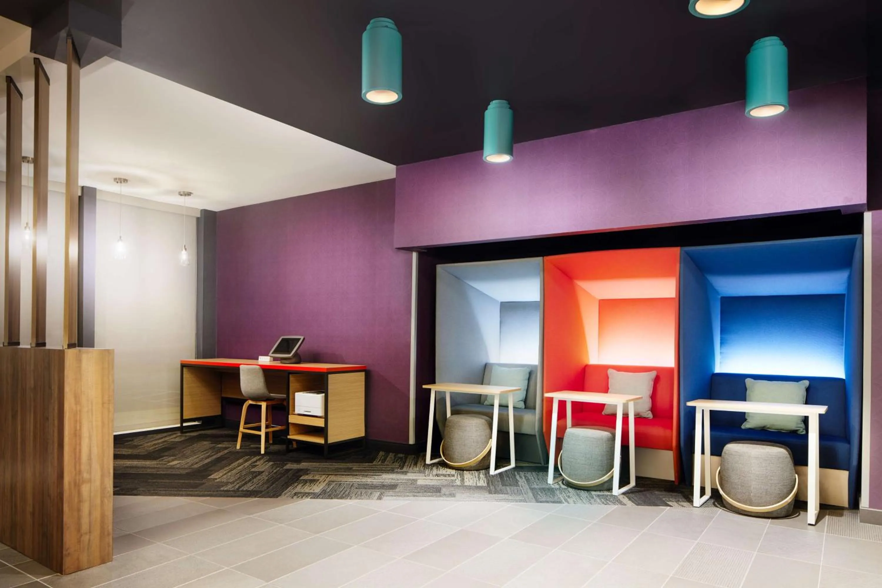 Business facilities in Tru By Hilton Charleston Airport