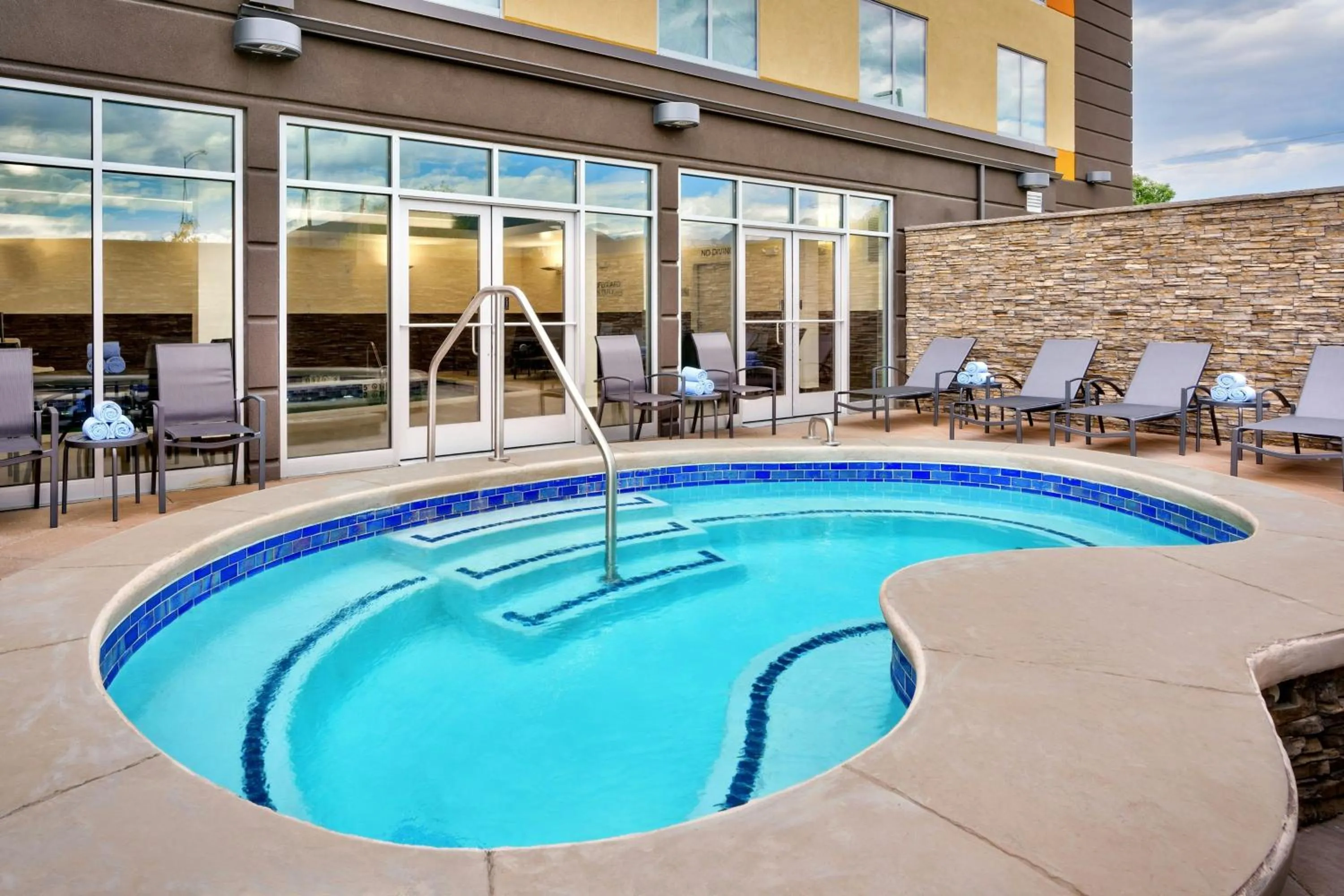 Swimming pool in Fairfield by Marriott Inn & Suites Livingston Yellowstone