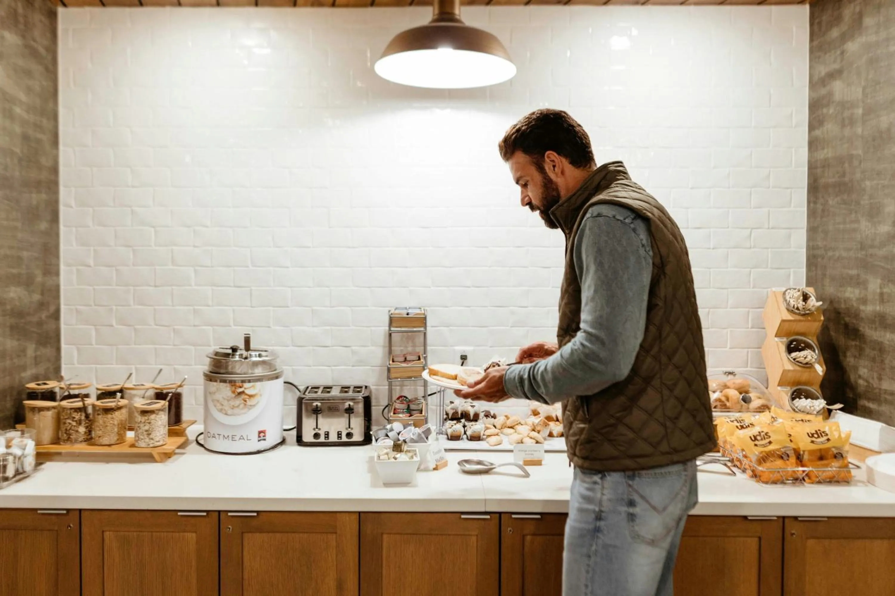 Breakfast in Fairfield by Marriott Inn & Suites Livingston Yellowstone